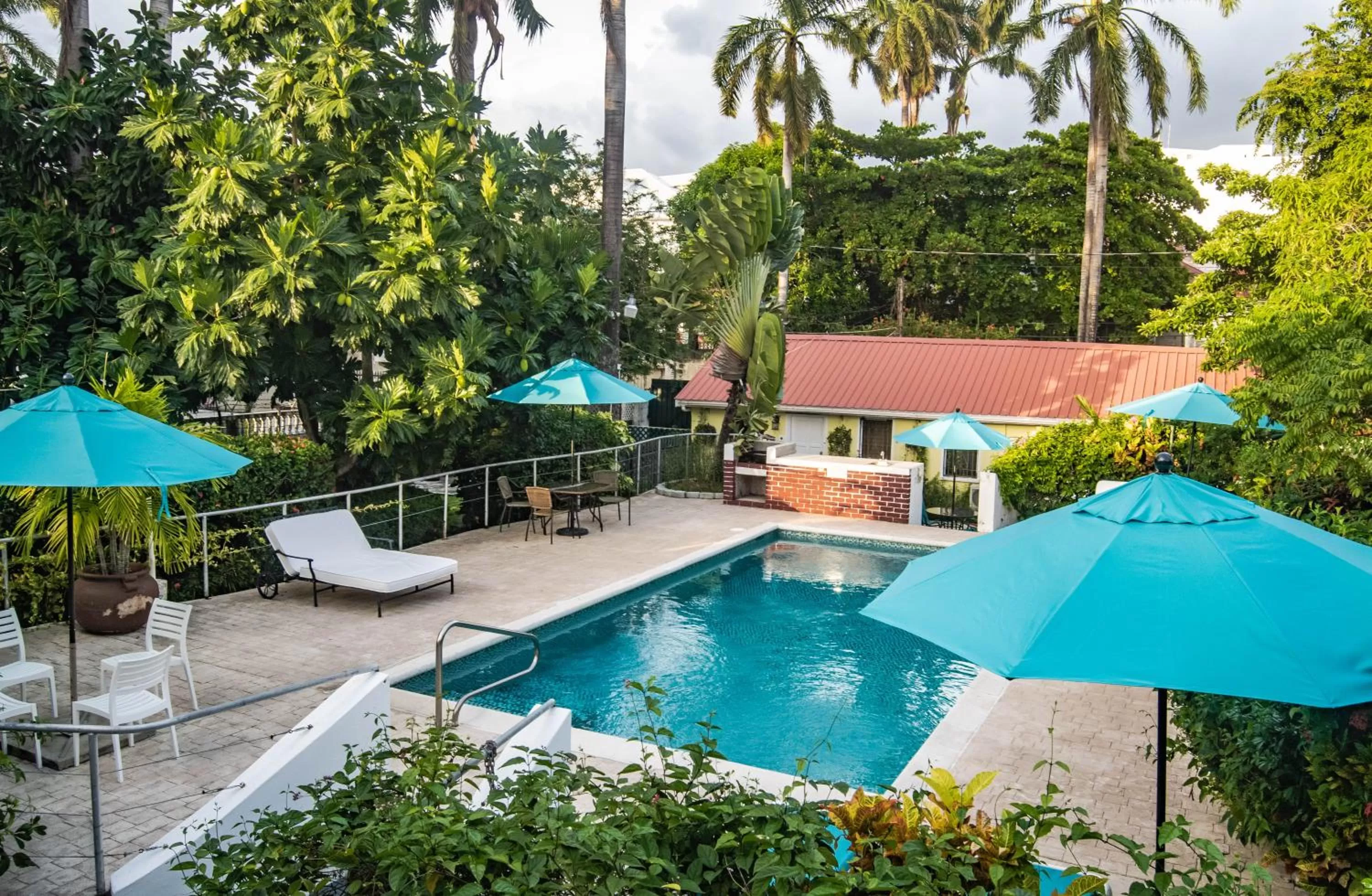Swimming pool in Harbour View Boutique Hotel & Wellness Retreat