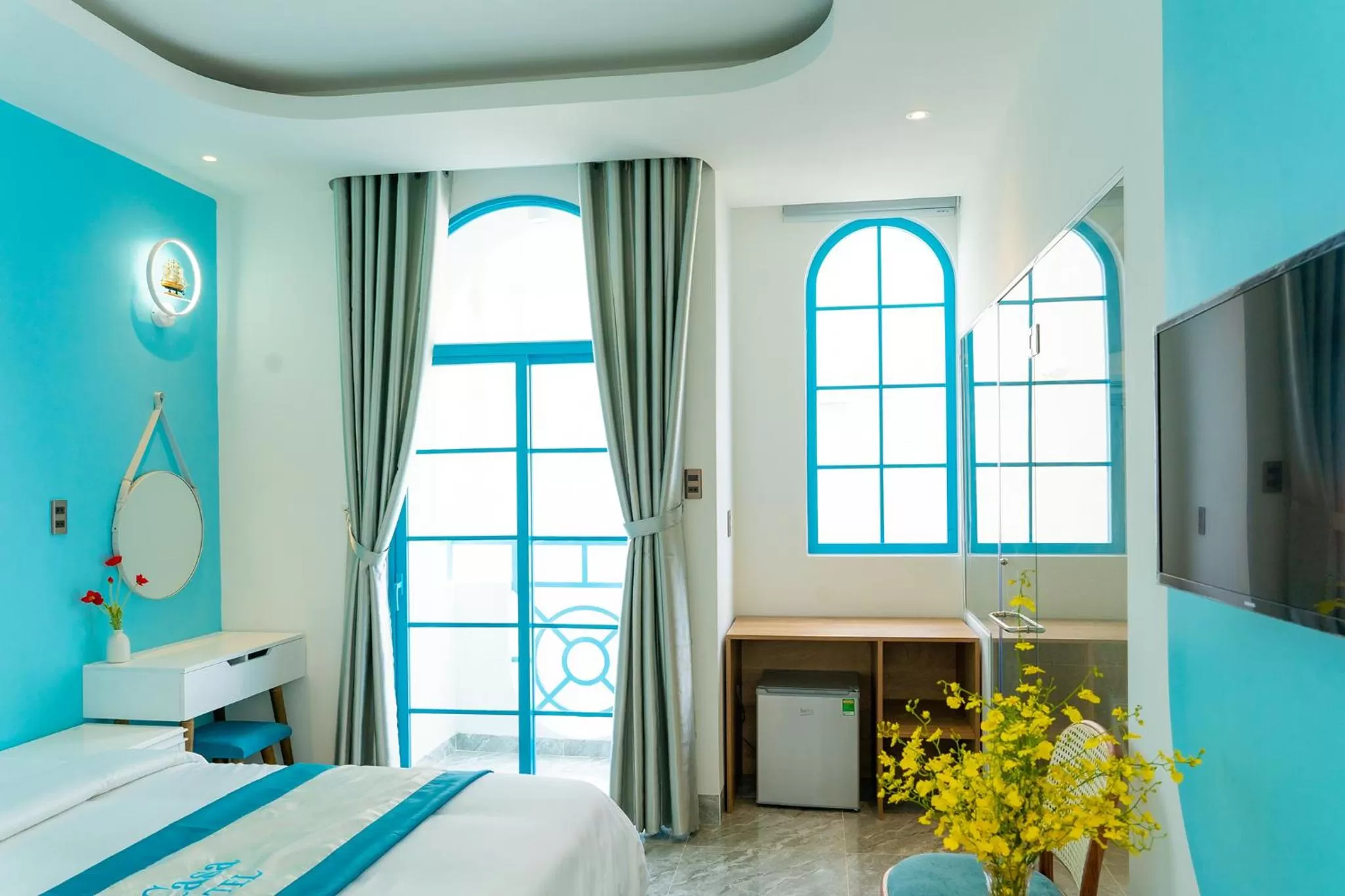 Photo of the whole room, Bed in La Casa Boutique Hotel