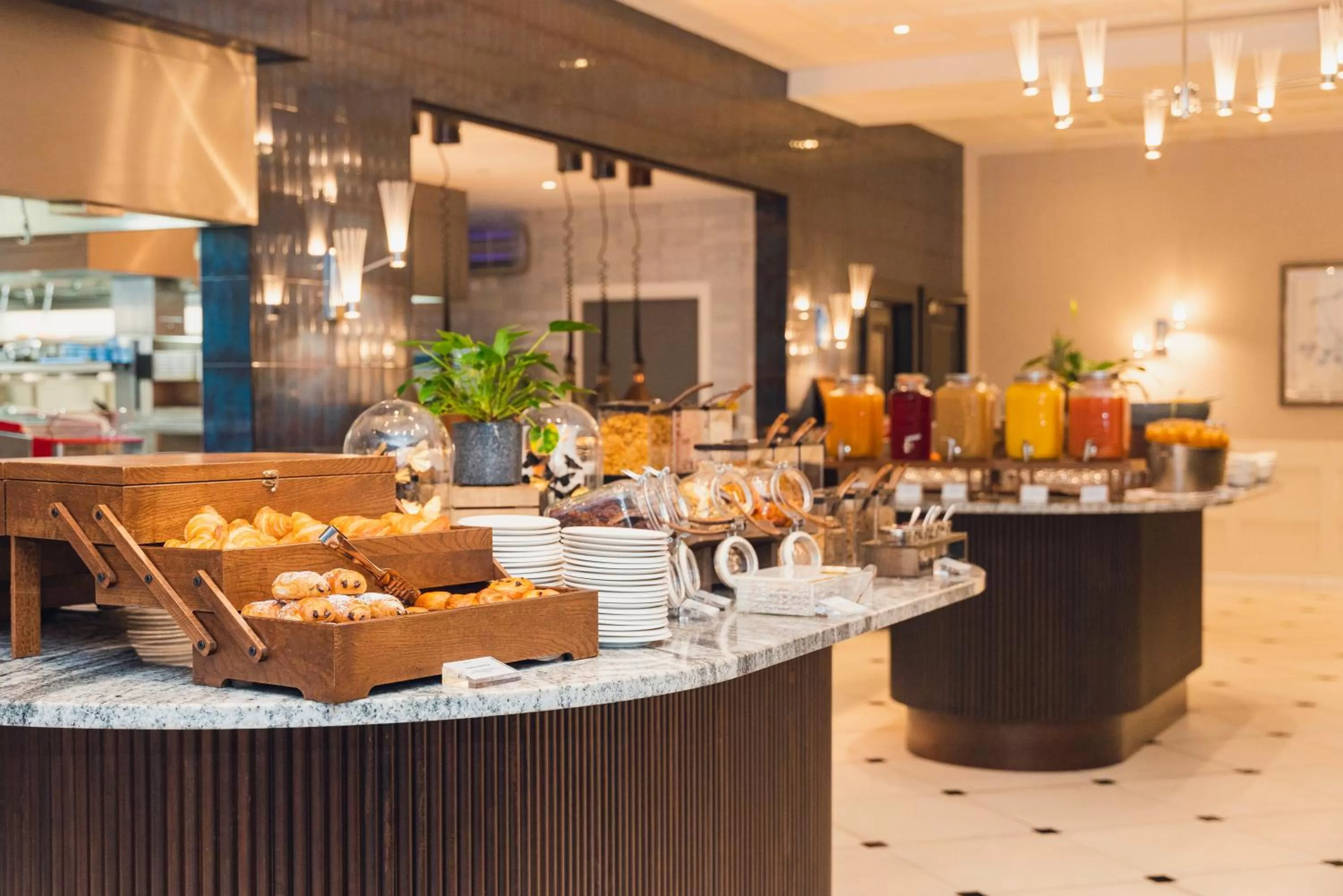 Breakfast in Fairmont Windsor Park