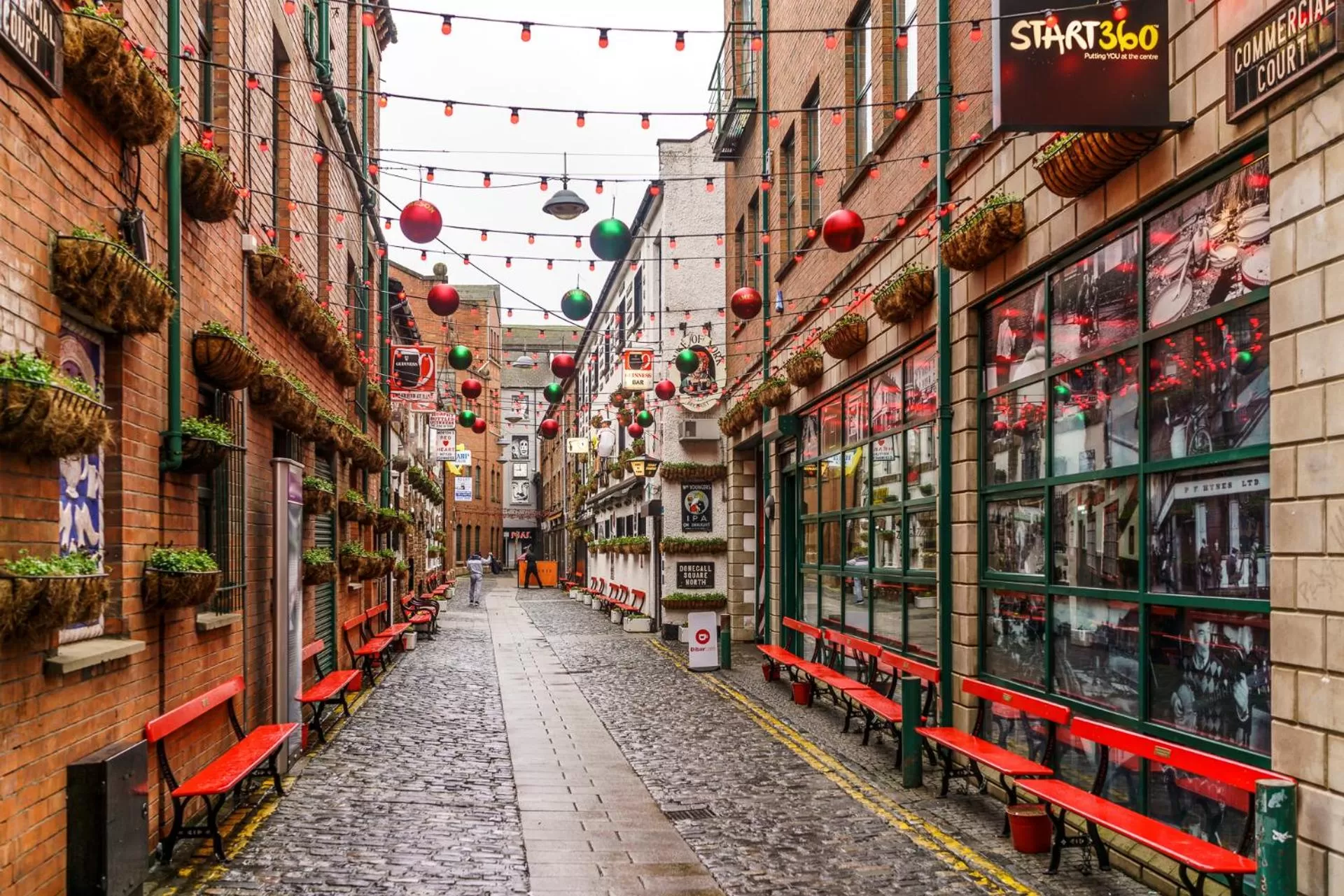 Nearby landmark in ibis budget Belfast City Centre