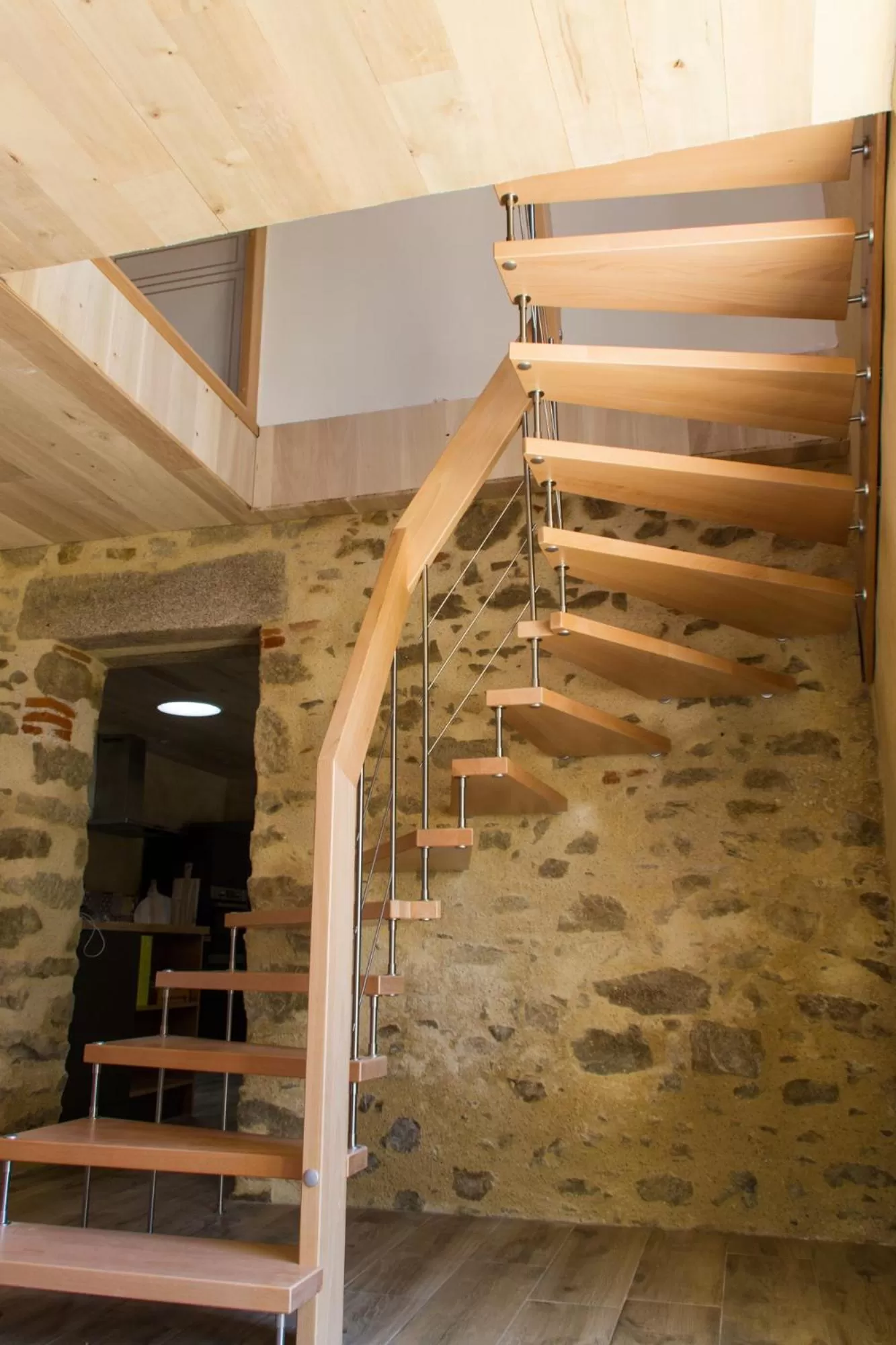 Lobby or reception in Le Puy Carmin - Chambre d'hôtes avec jacuzzi
