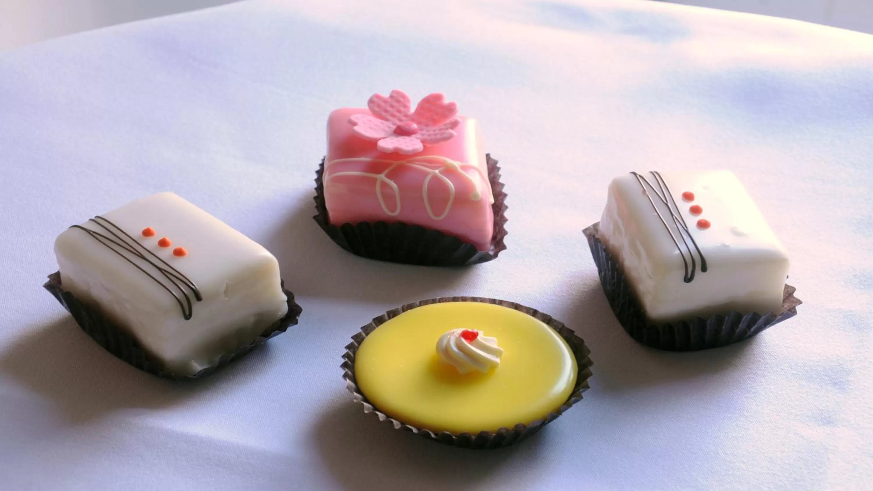 Restaurant/places to eat in InterContinental Kansas City at the Plaza by IHG