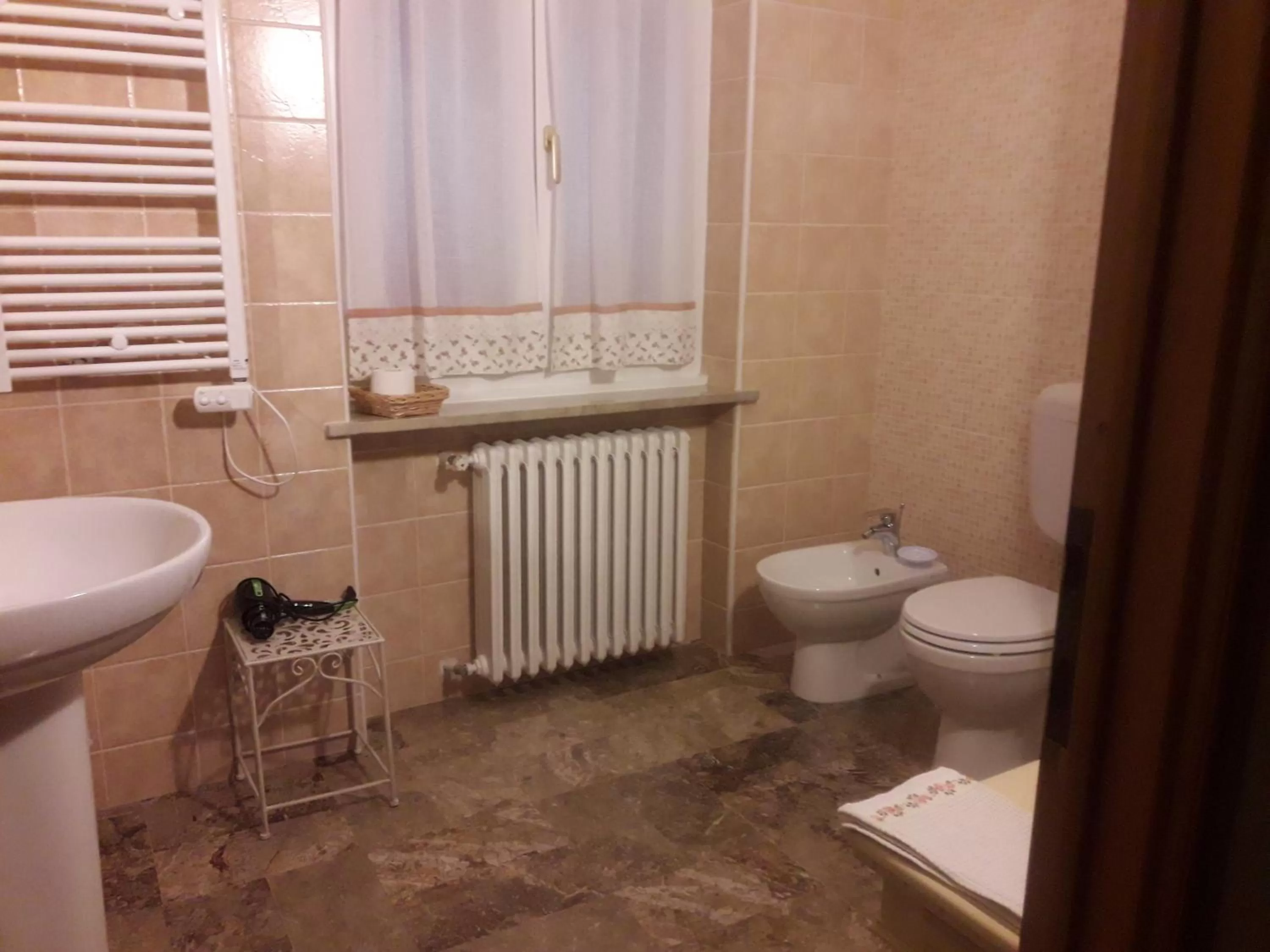 Bathroom in B&BLa collina dei ciliegi