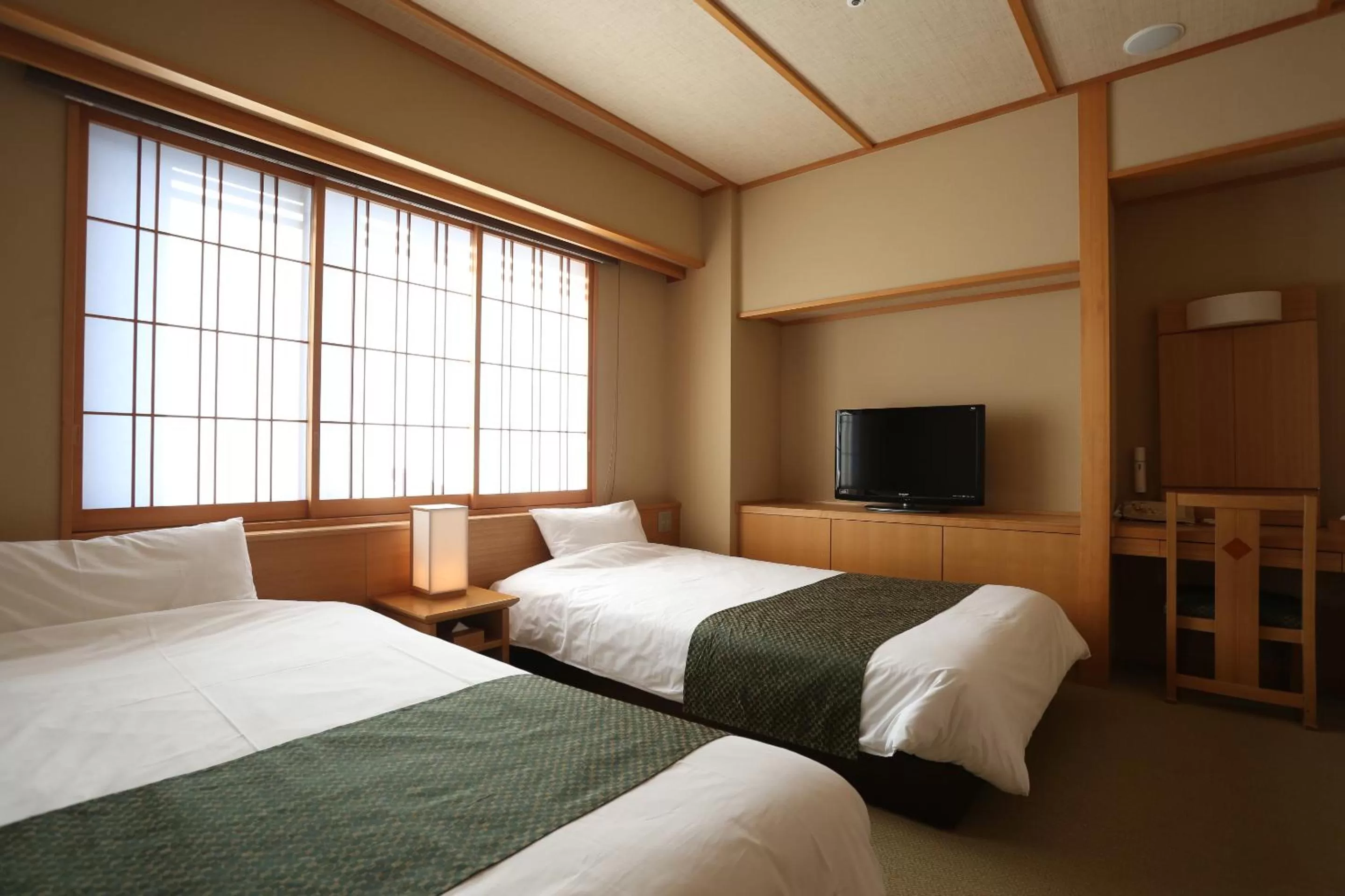 Photo of the whole room, Bed in Kadensho, Arashiyama Onsen, Kyoto - Kyoritsu Resort
