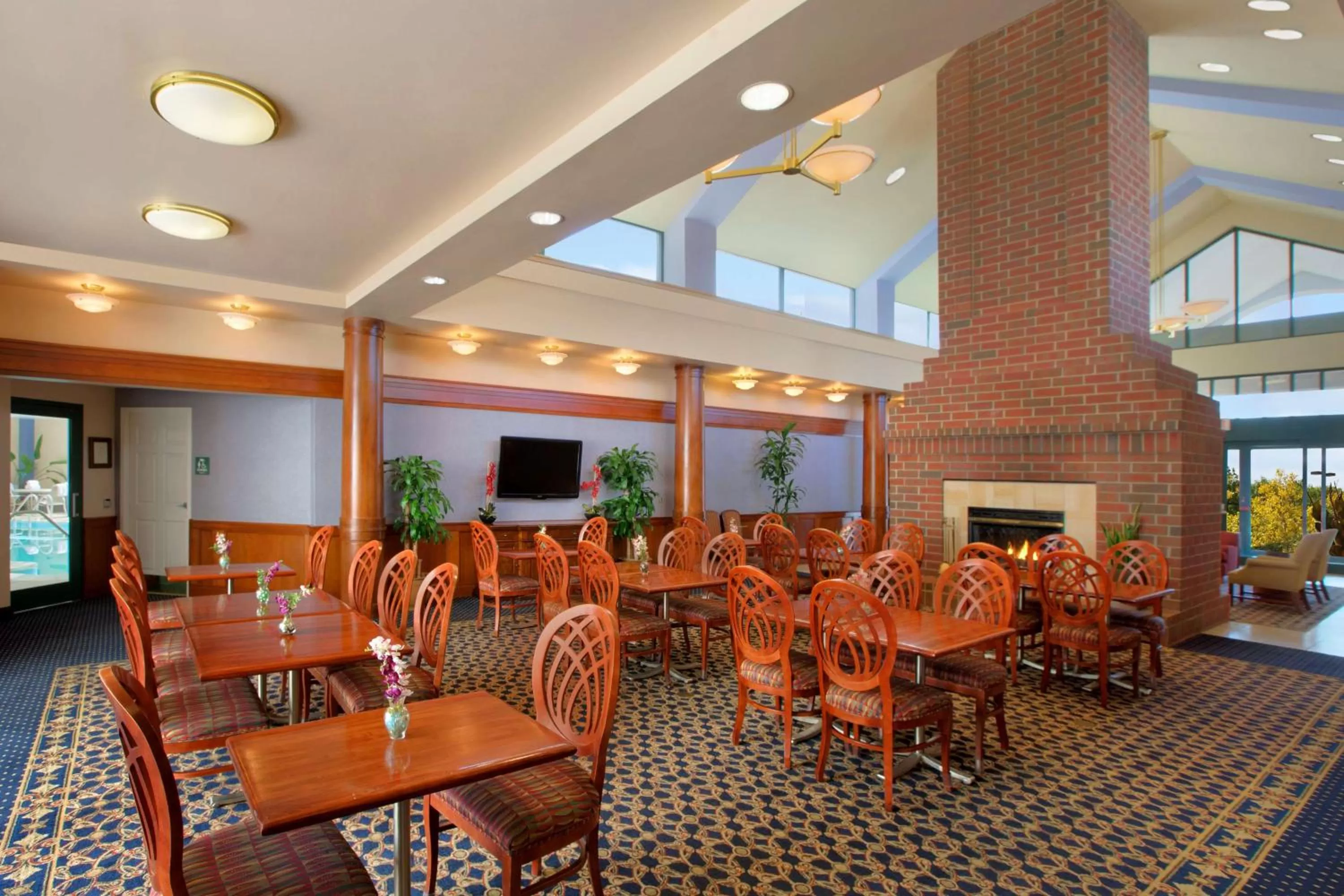 Lobby or reception in Homewood Suites by Hilton Falls Church