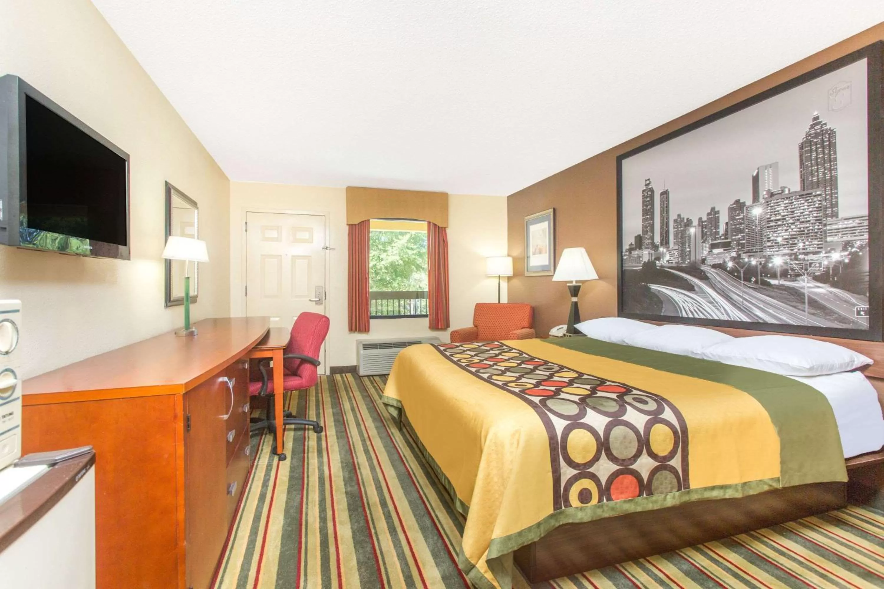 Photo of the whole room, Bed in Super 8 by Wyndham Dublin