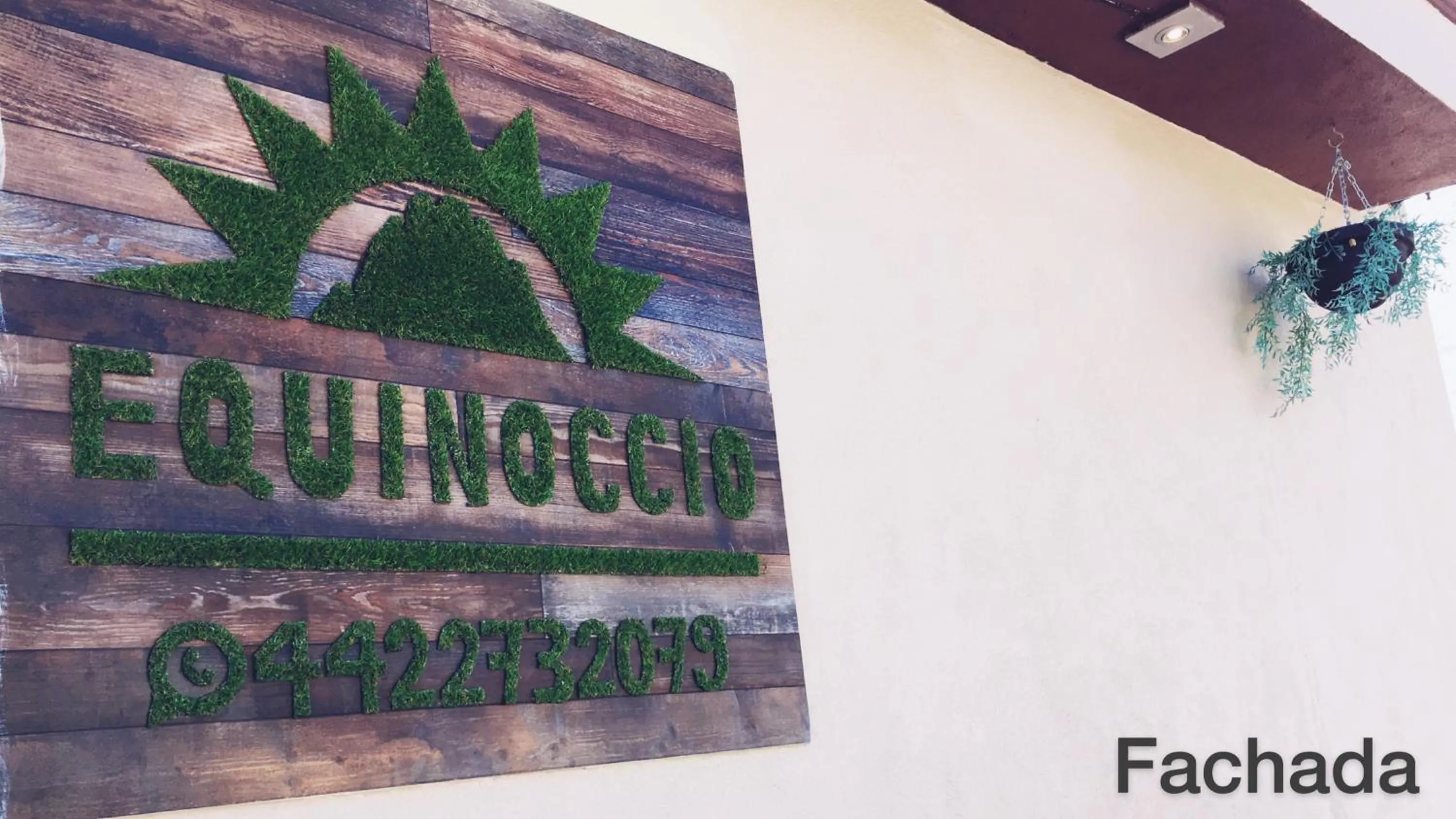 Facade/entrance in Posada Equinoccio