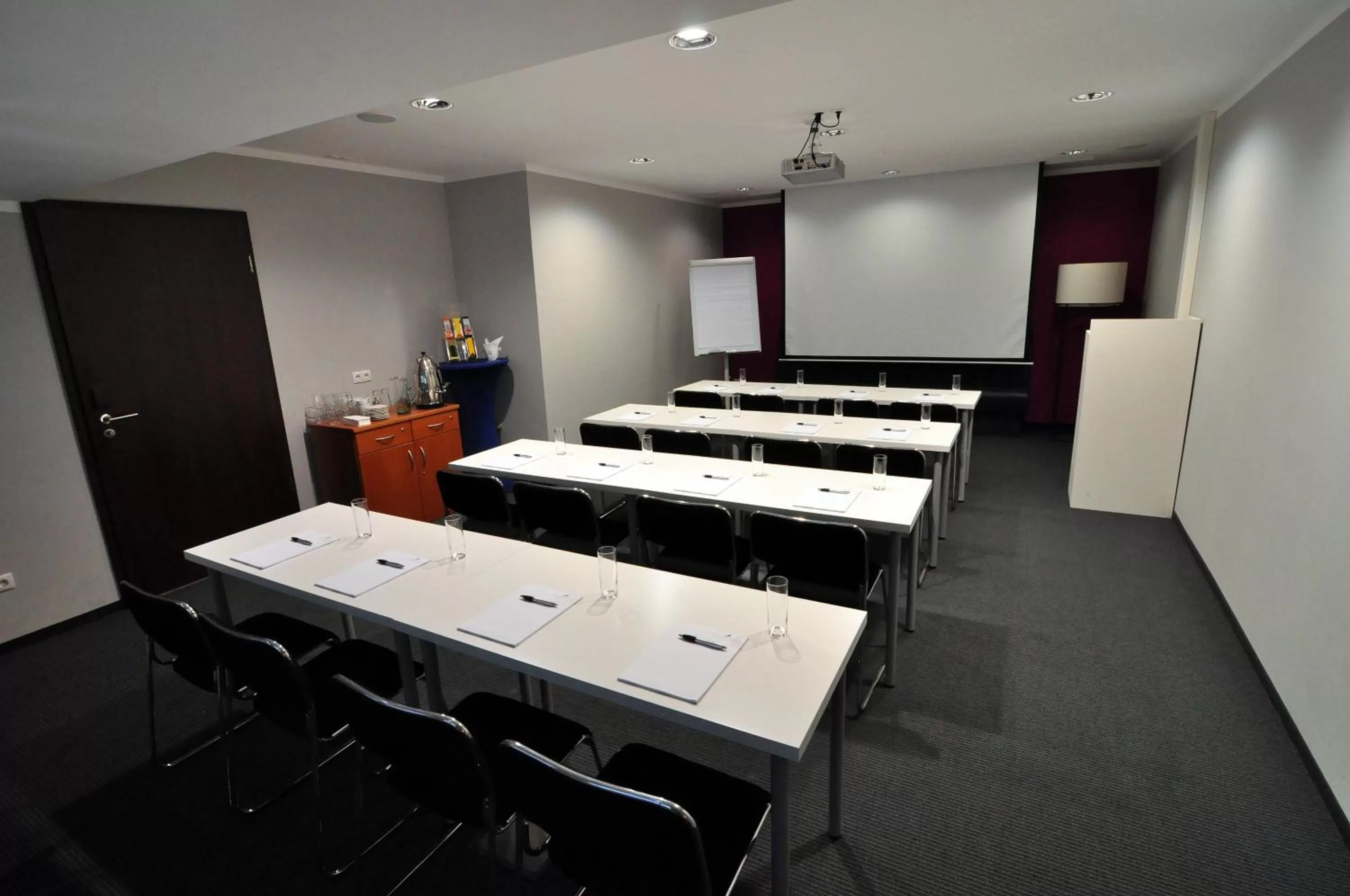 Business facilities in Amalienburg - Boutique & Boarding Hotel