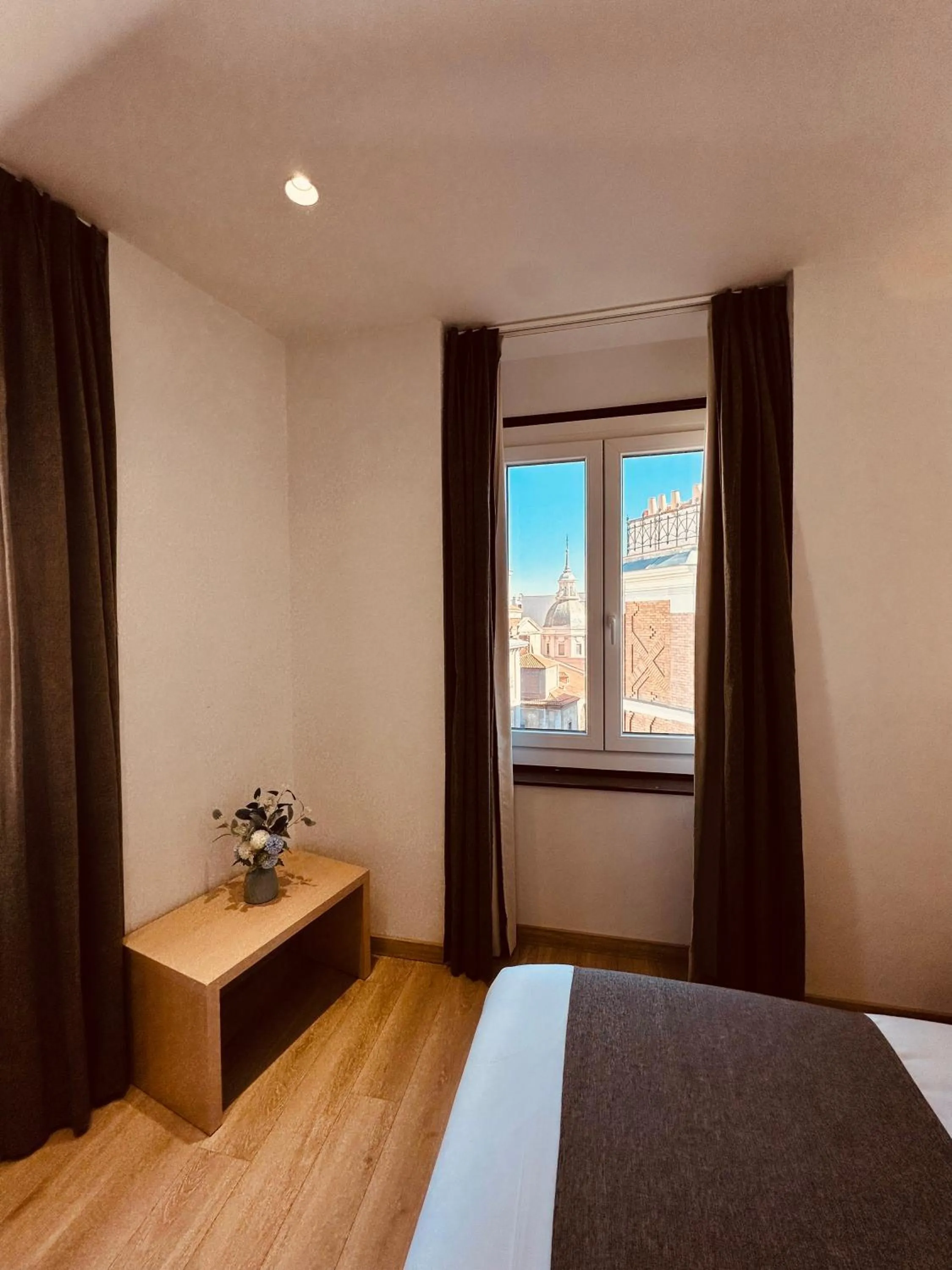 Bed in Hostal Abadia Madrid