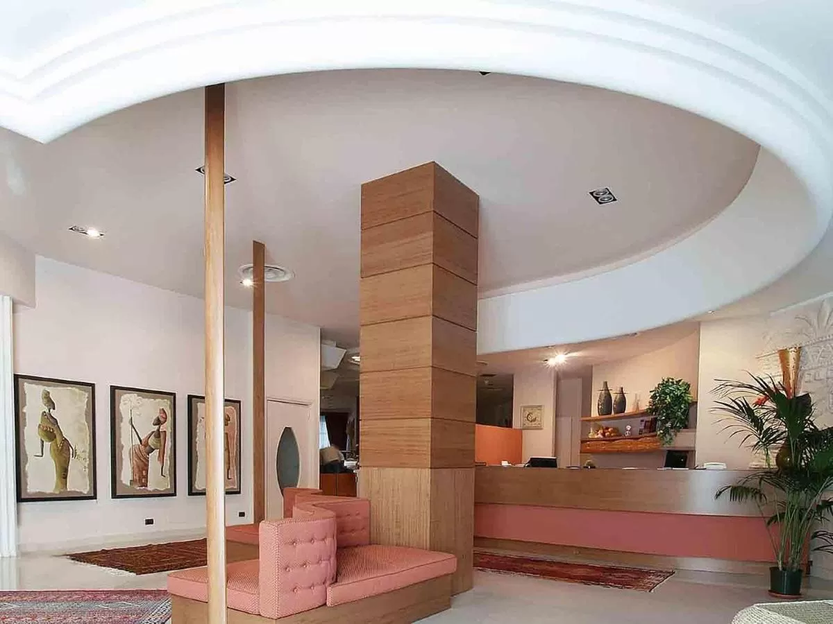 STELLA CHARMING & LUXURY ROOMS