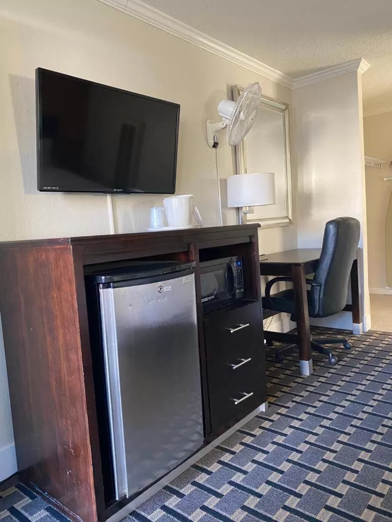 Seating area in Budget INN At The Heavenly Gondola