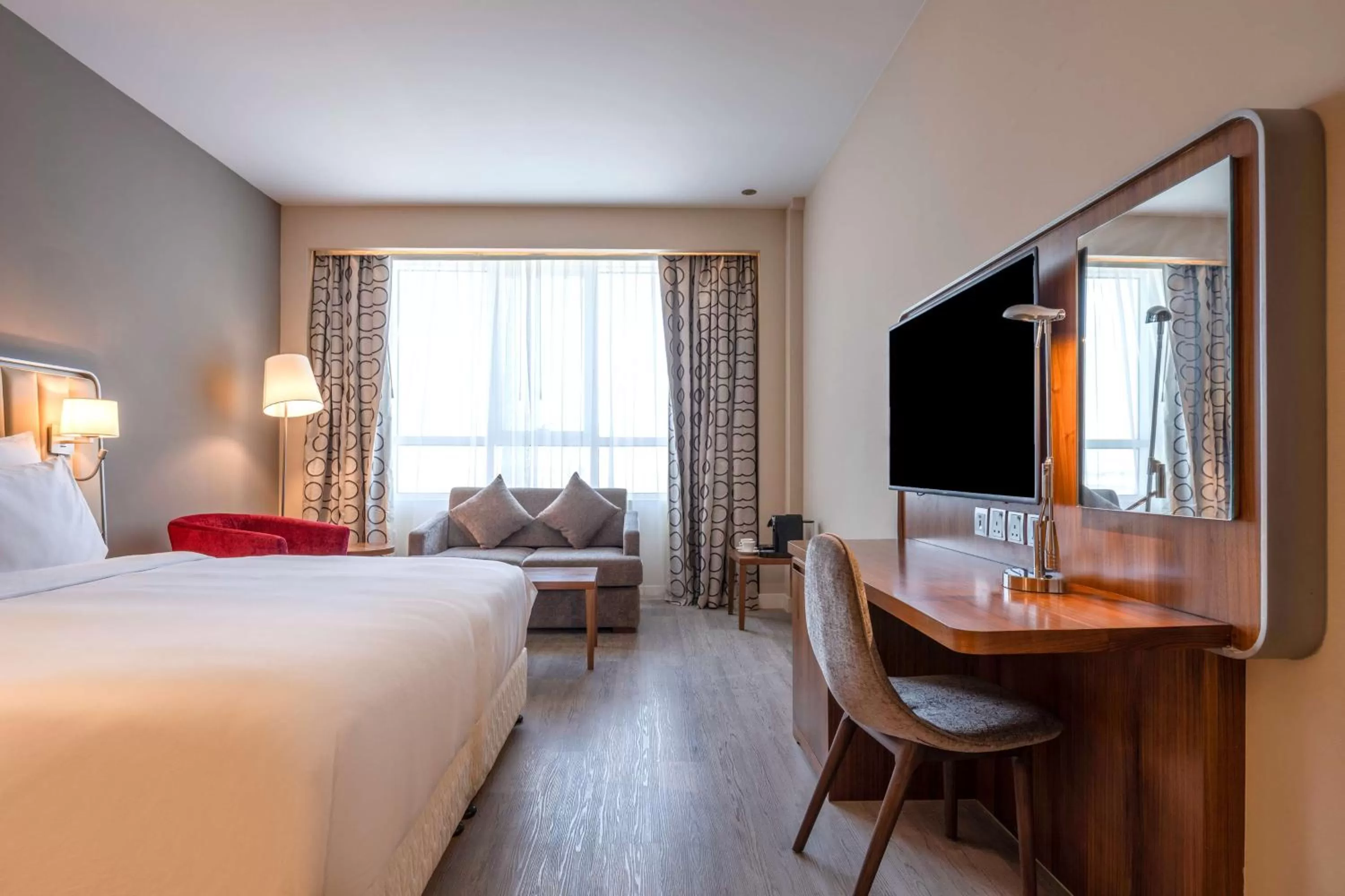 Bedroom, Bed in Radisson Resort Ras Al Khaimah Marjan Island