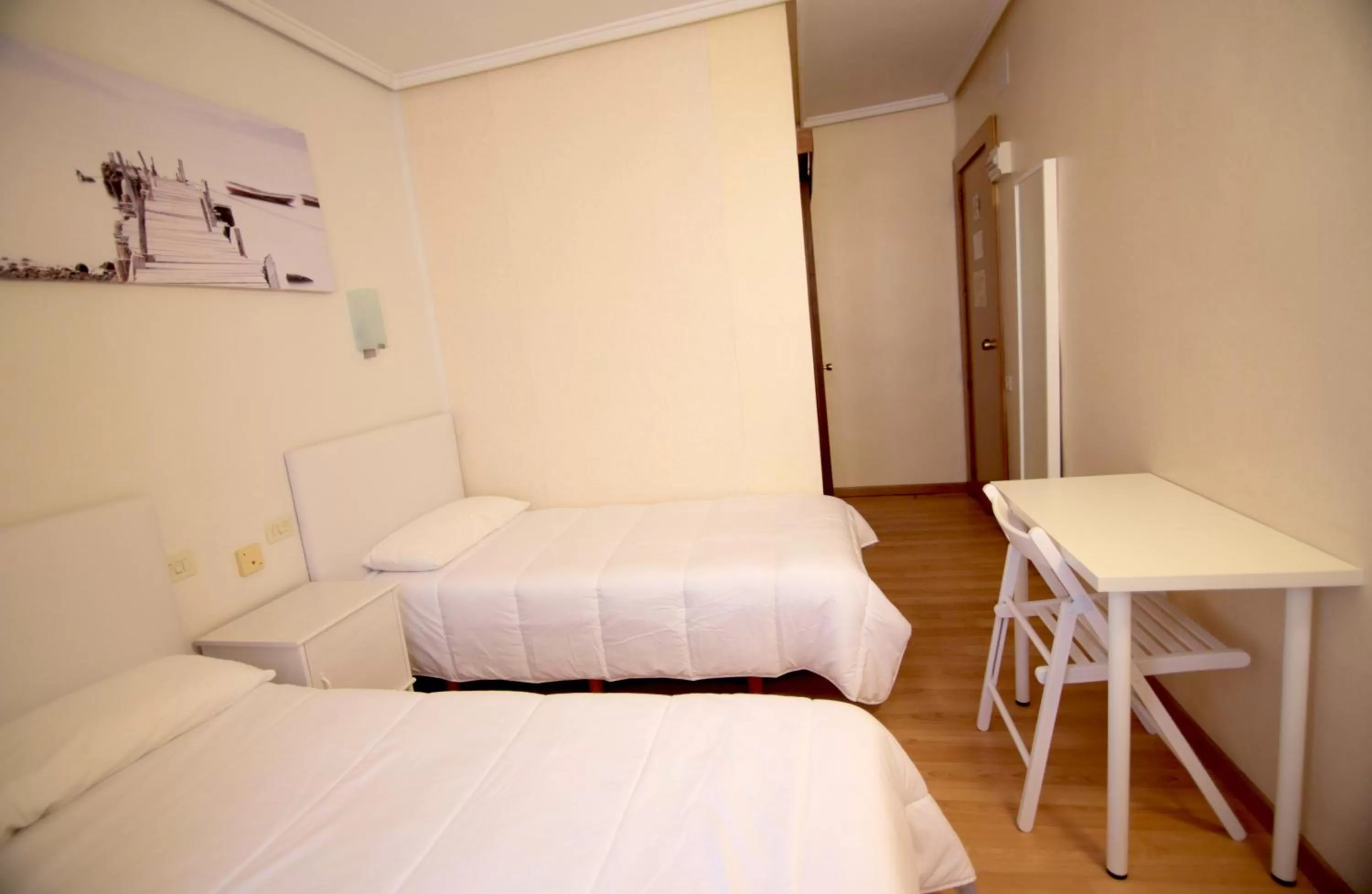 Photo of the whole room, Bed in Hotel Valencia de la Música