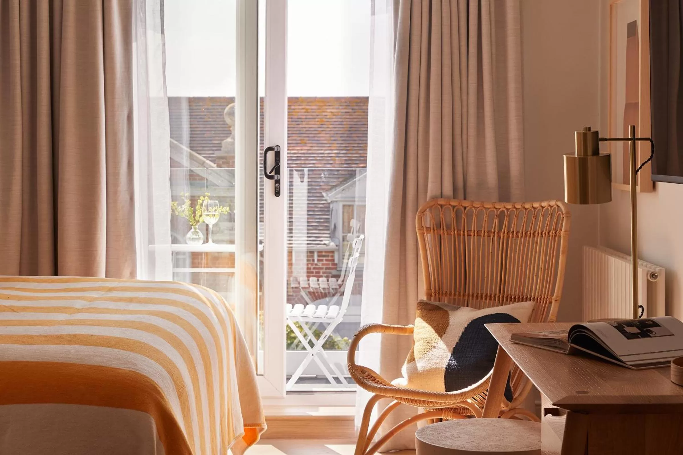 Bed in Moonfleet Manor Hotel