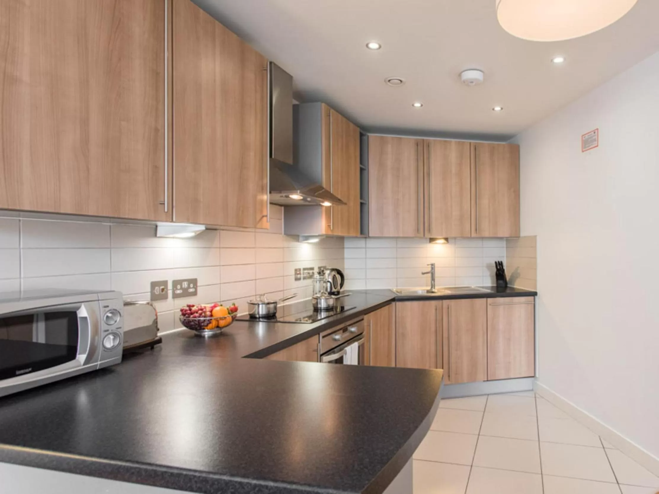 Kitchen or kitchenette in PREMIER SUITES Liverpool