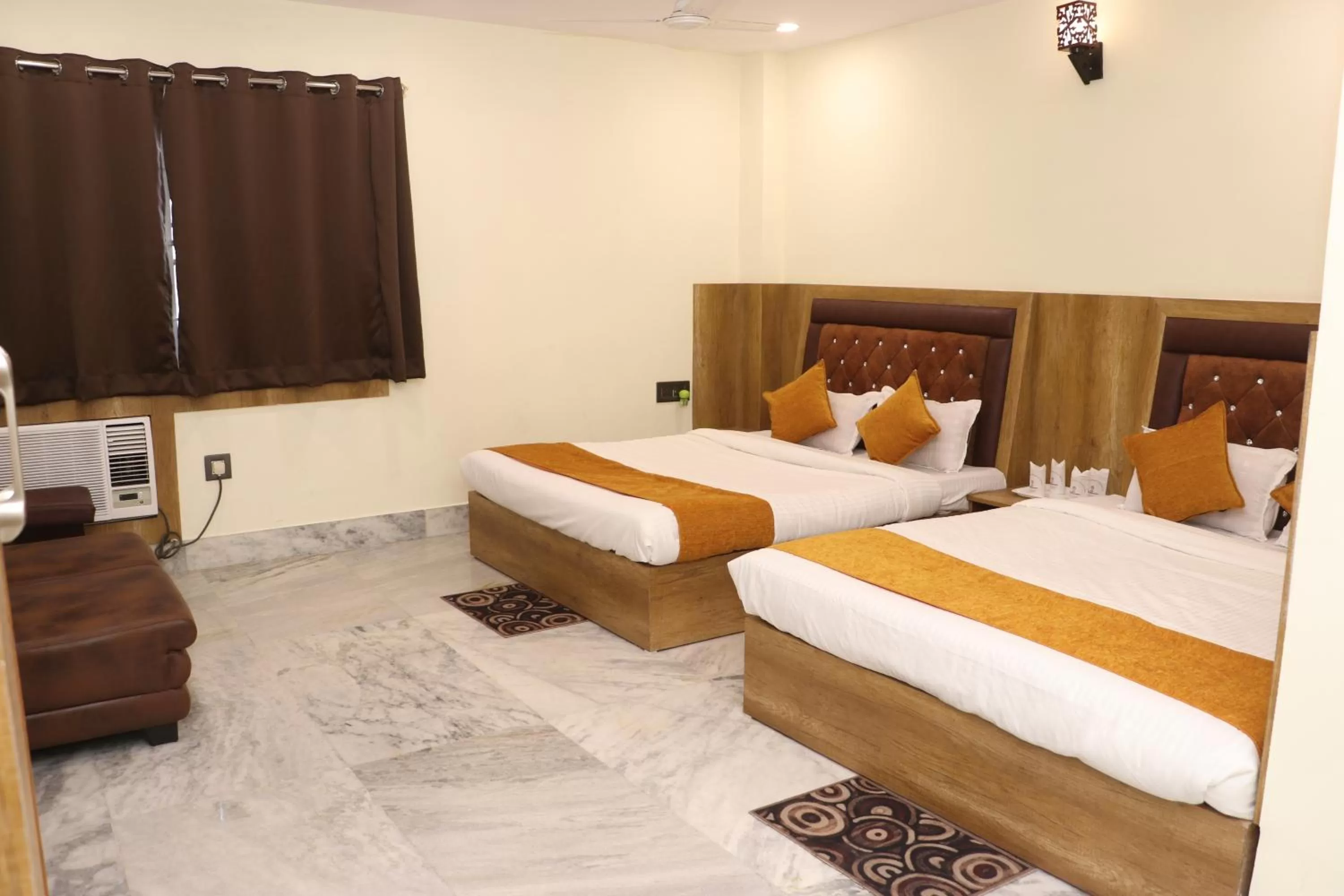 Photo of the whole room, Bed in Hotel Grand Residency