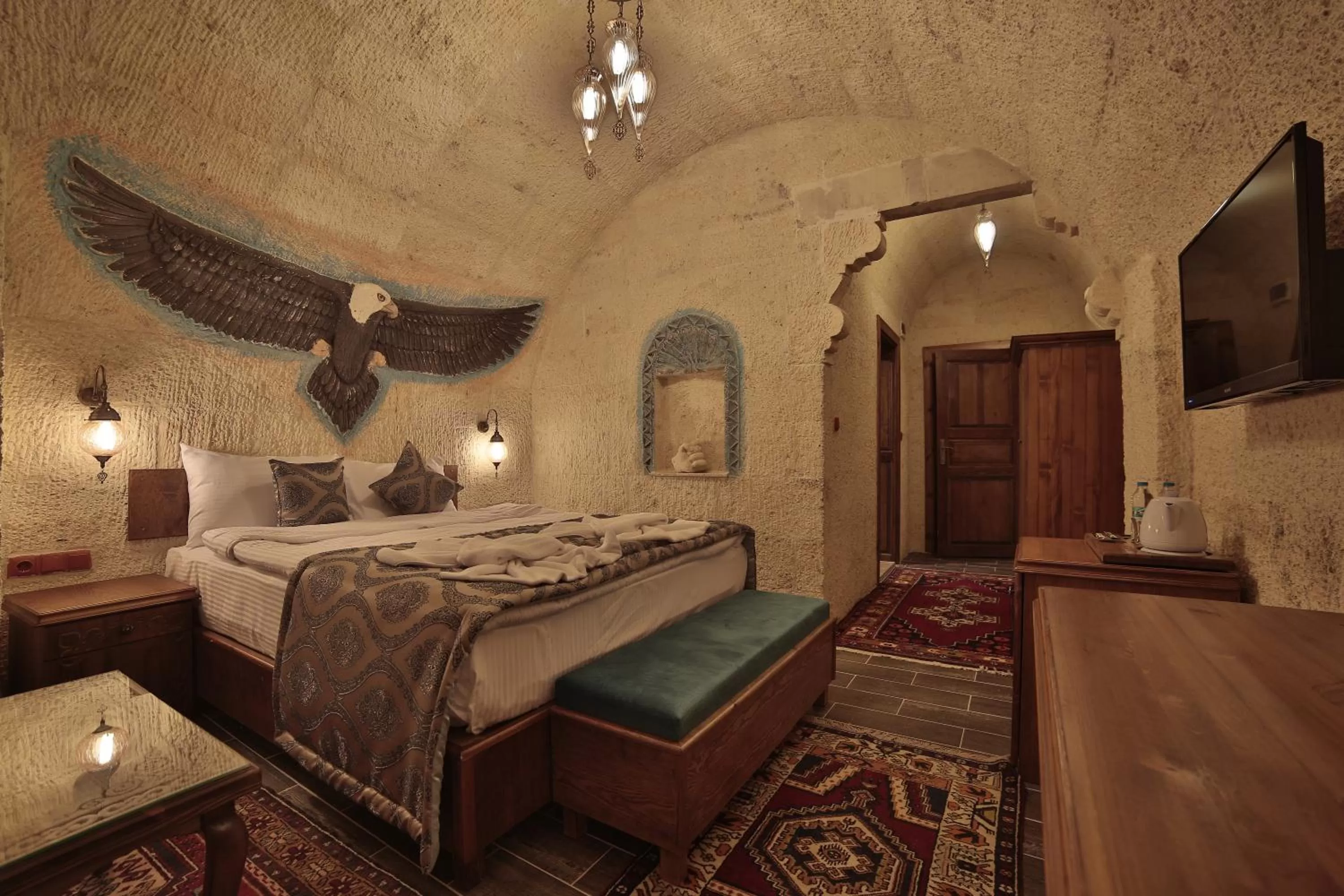 Shower, Bed in Grand Cappadocia Hotel