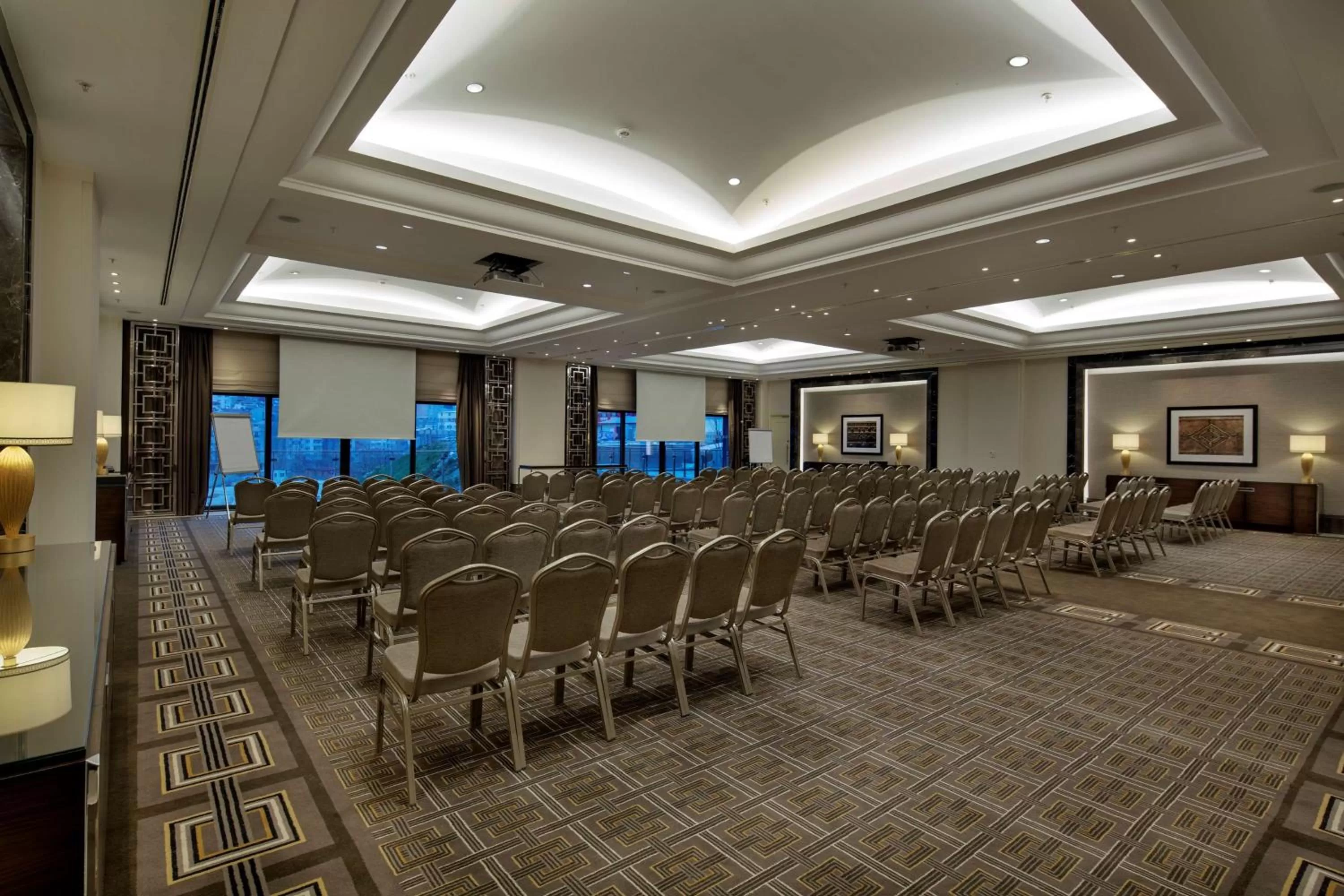 Meeting/conference room in Hilton Istanbul Bomonti