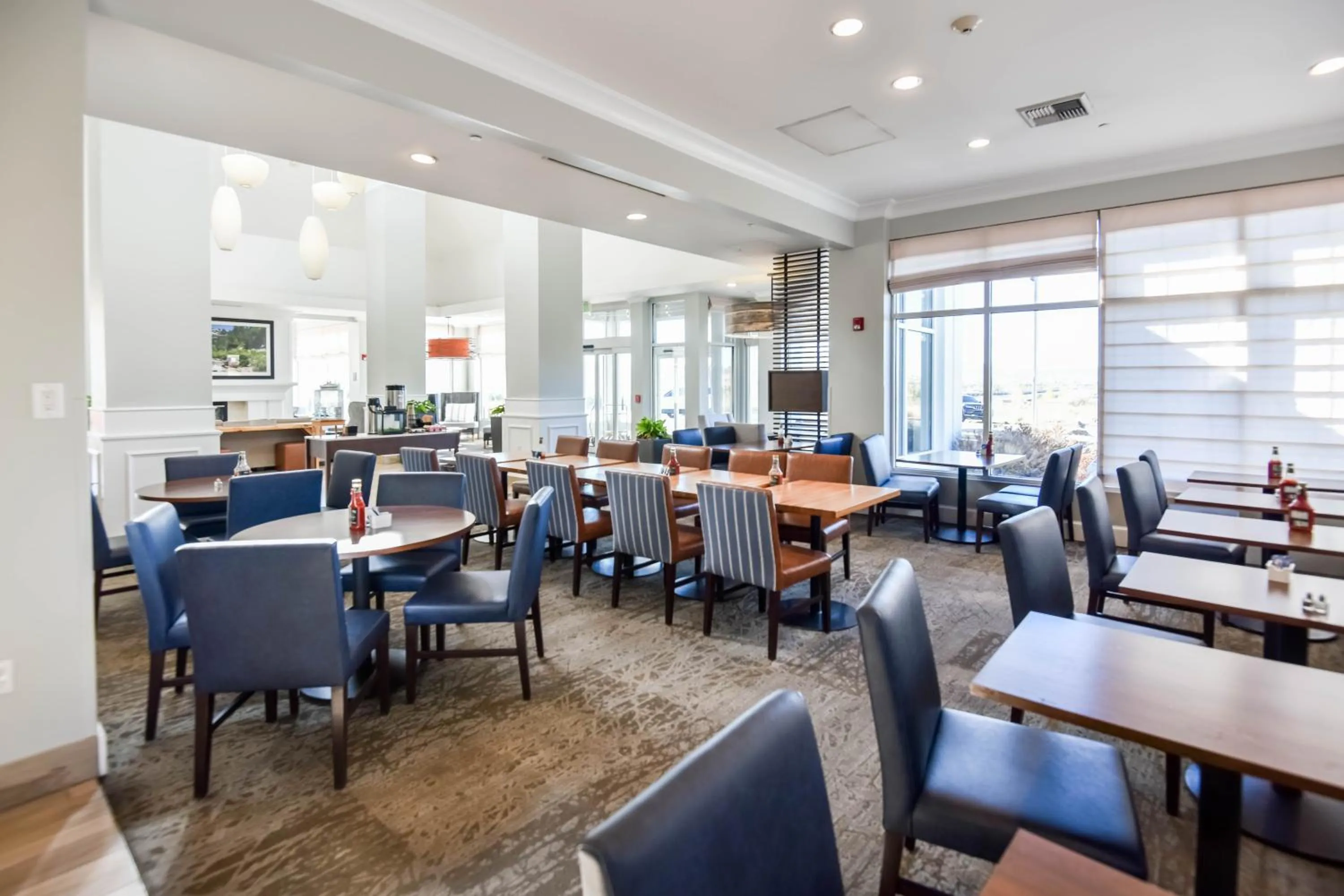 Restaurant/places to eat in Shutters Hotel