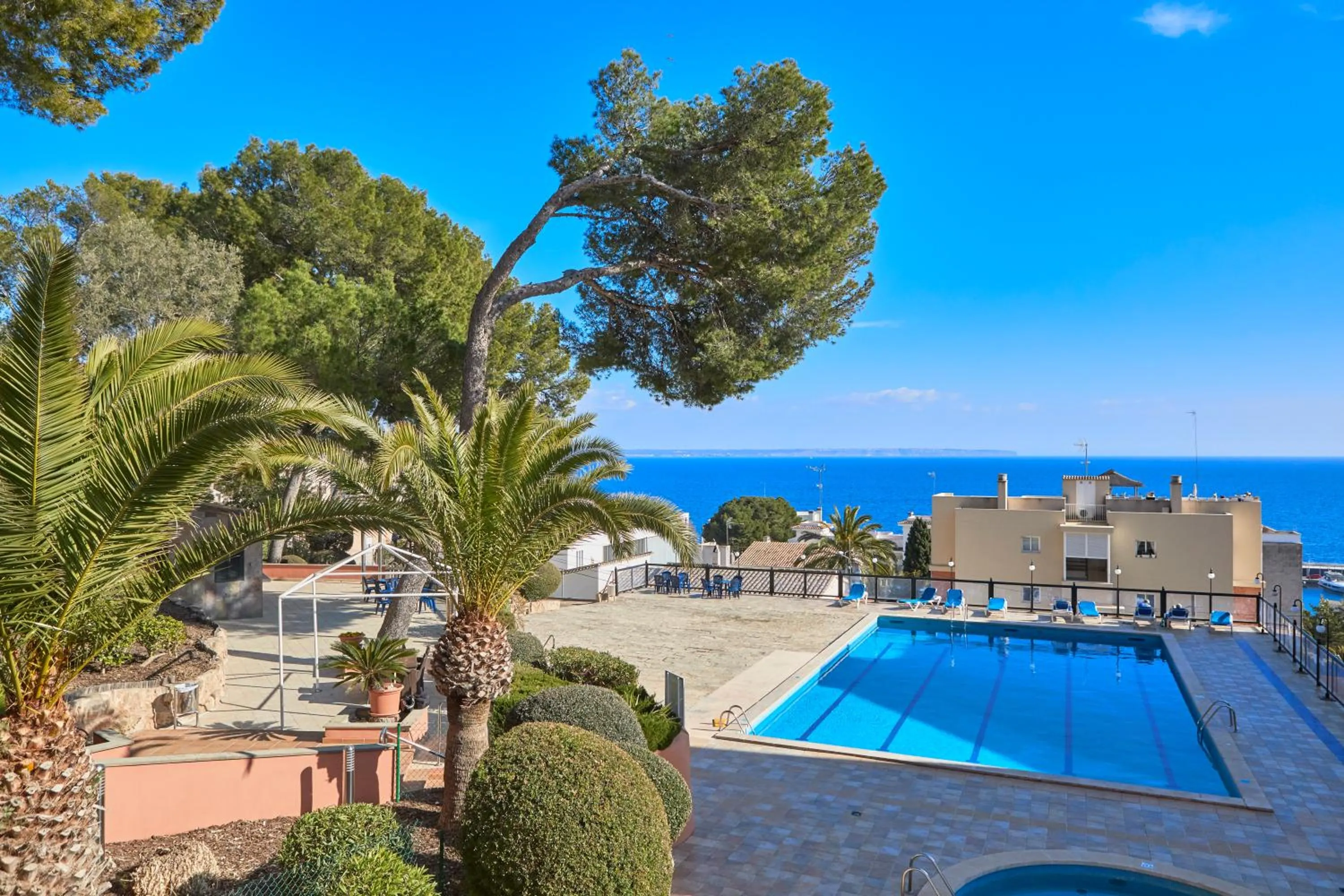 Swimming pool in MLL Blue Bay
