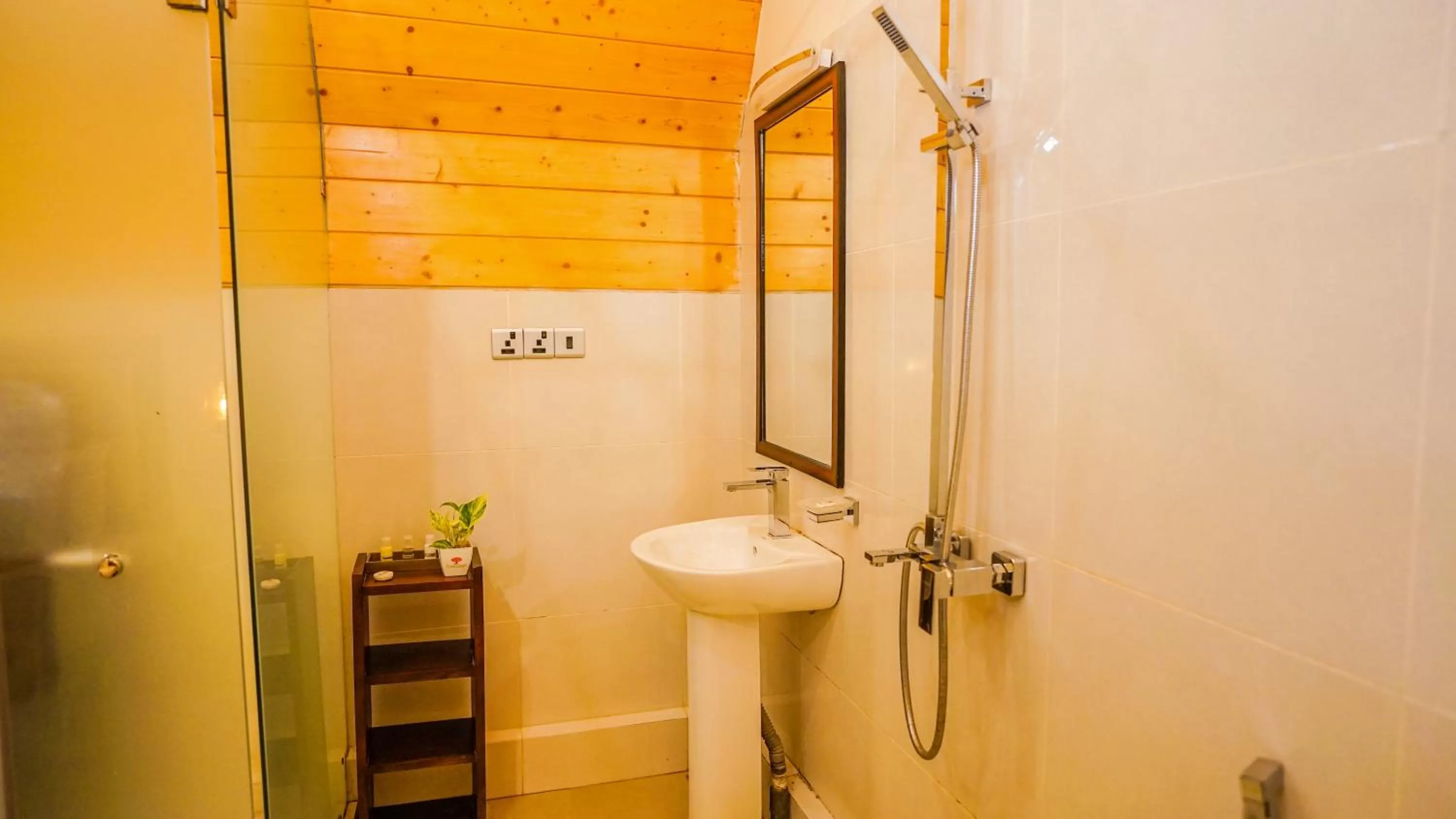 Shower in Royal Classic Resort