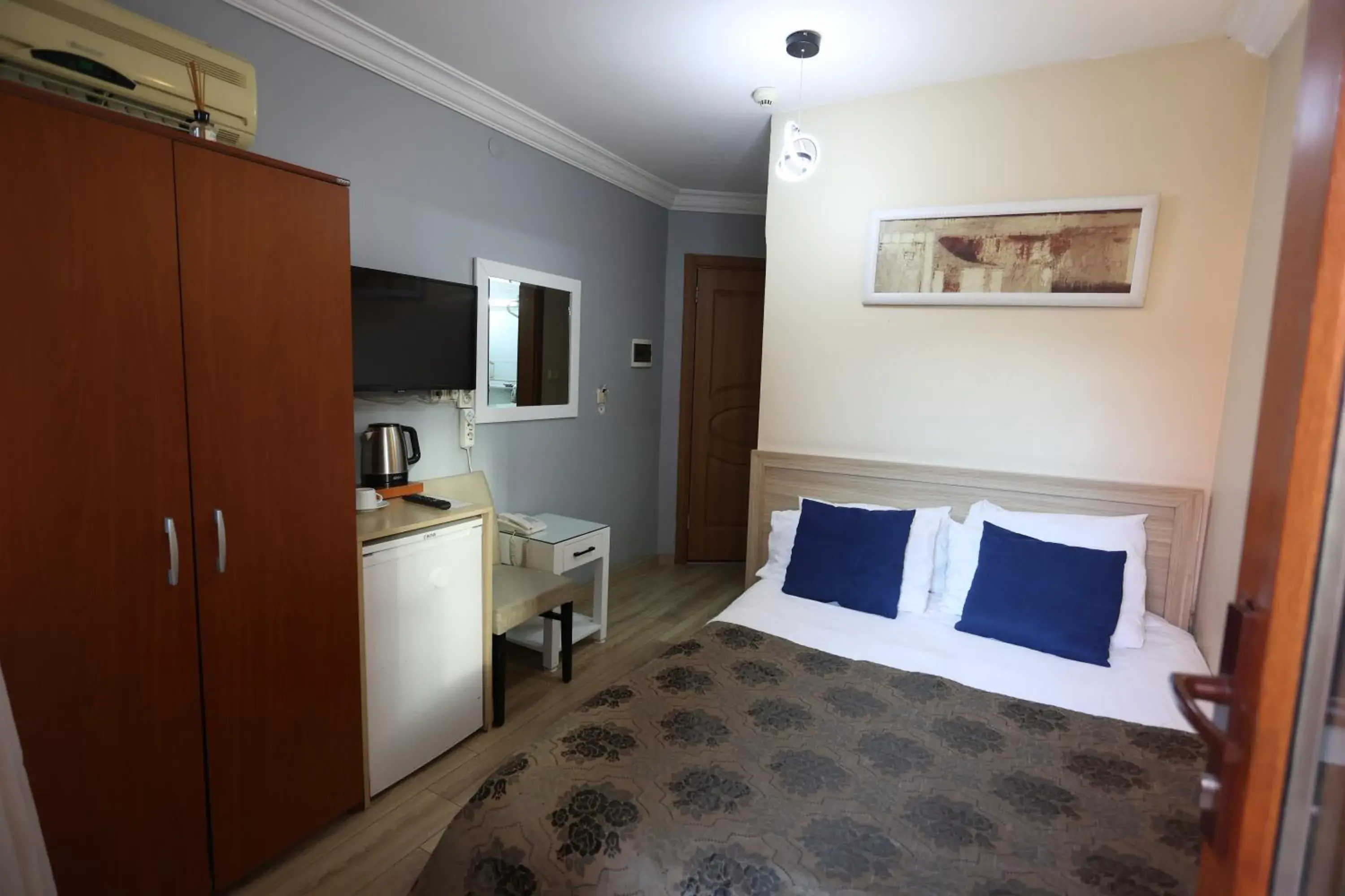 Economy Double Room - Ground Floor in Arven Hotel Economy Double Room - Ground Floor in Arven Hotel