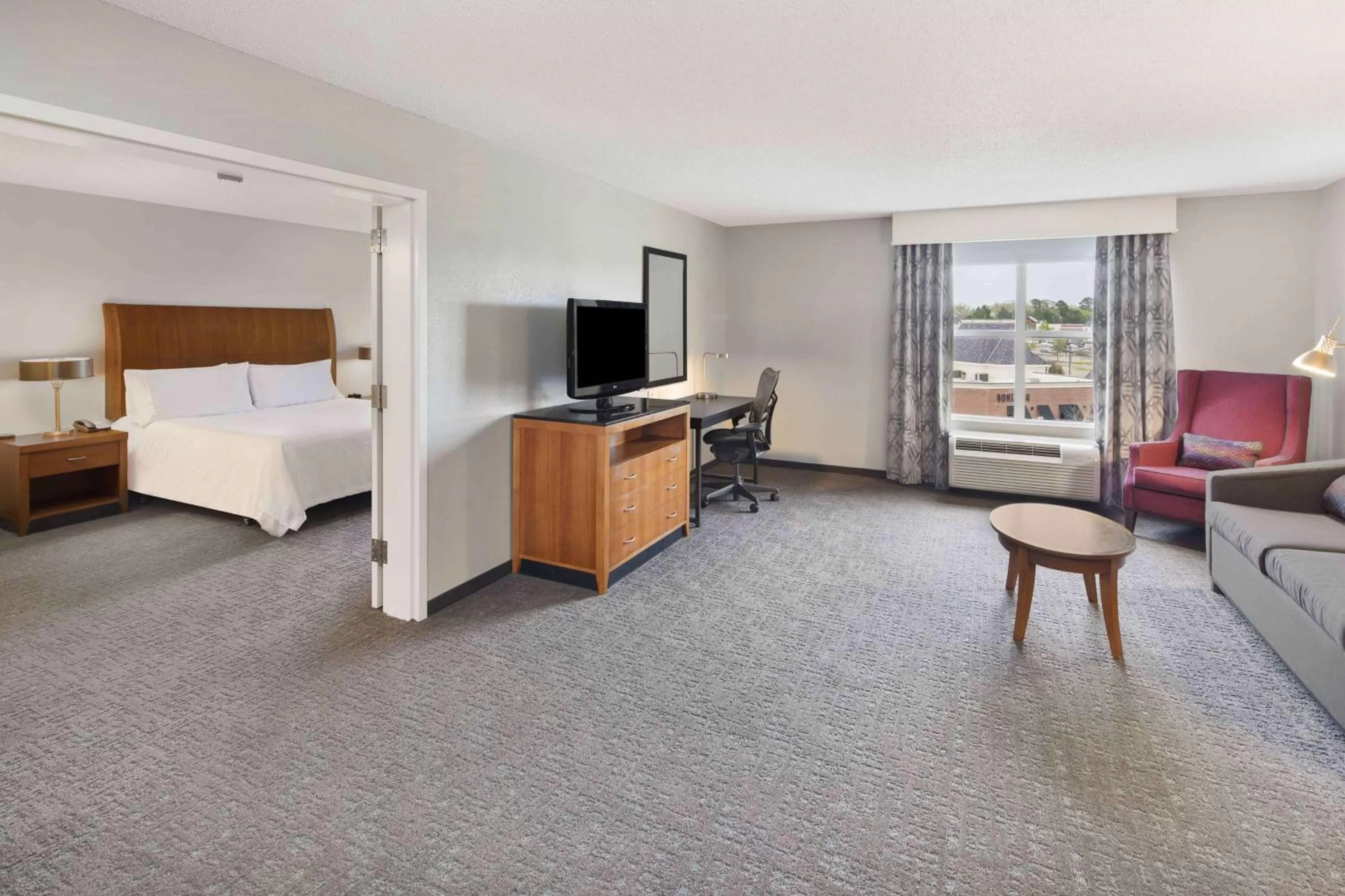 Bedroom, Bed in Hilton Garden Inn Jackson-Madison