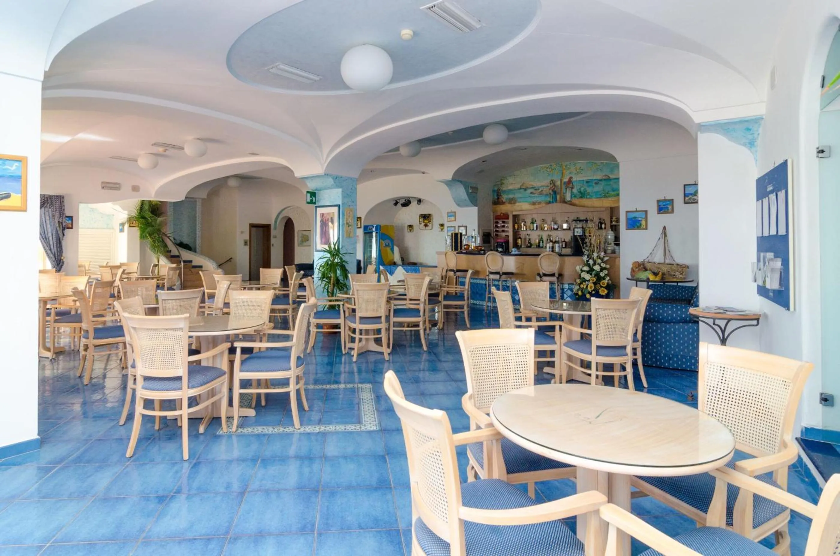 Lounge or bar in Hotel Terme Saint Raphael