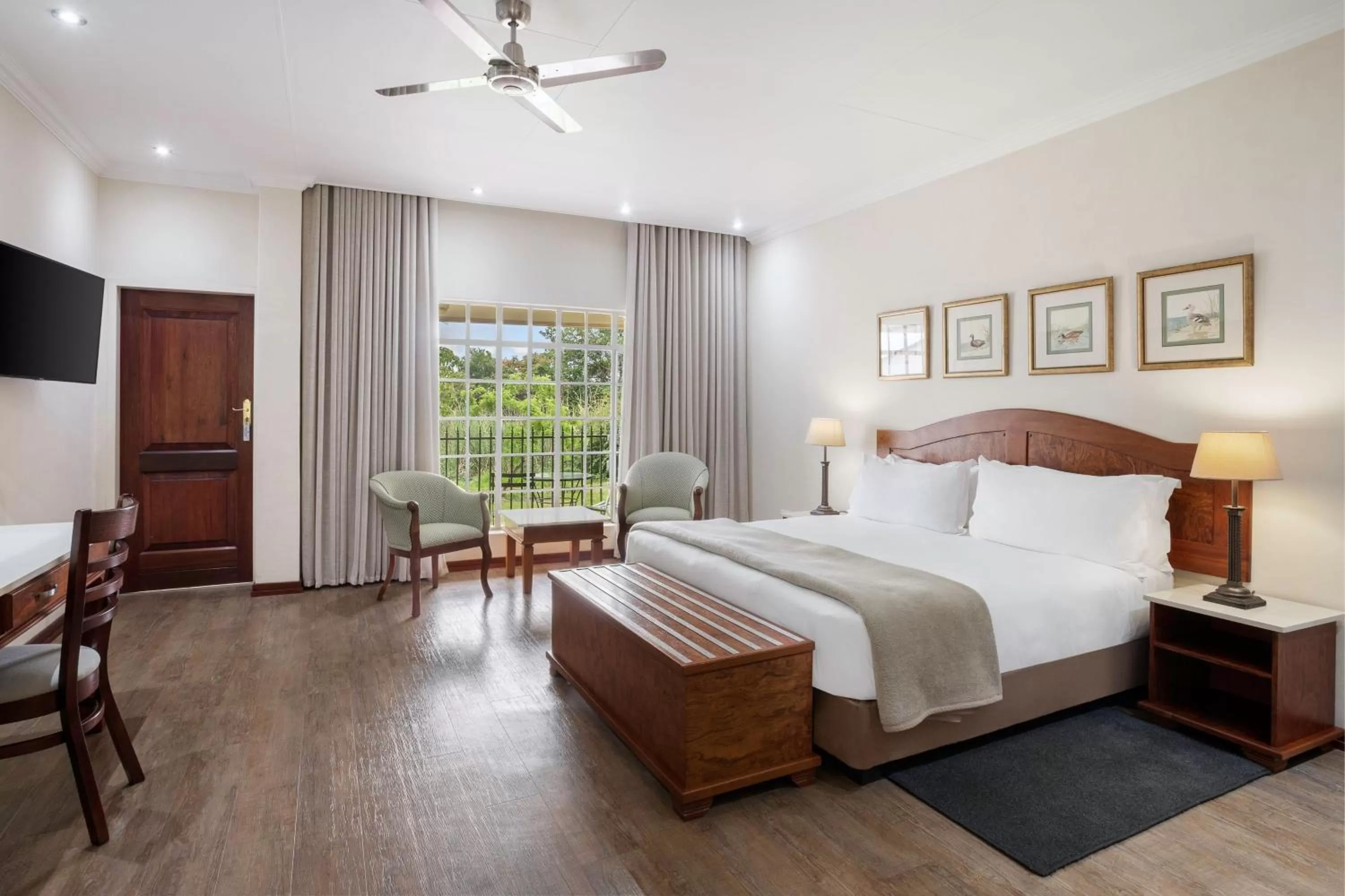 Photo of the whole room, Bed in Protea Hotel by Marriott Polokwane Ranch Resort