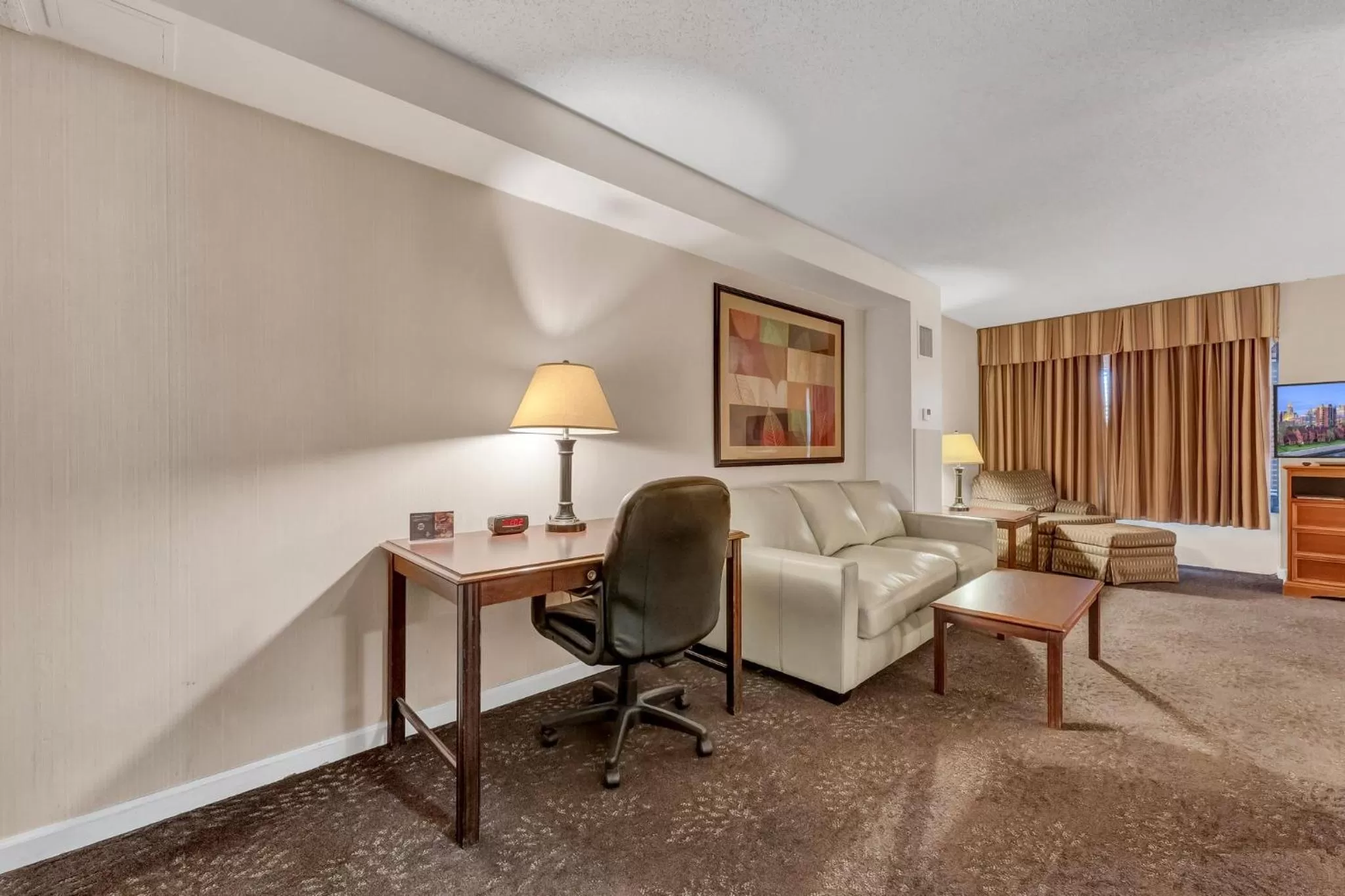 Buffalo Airport Hotel