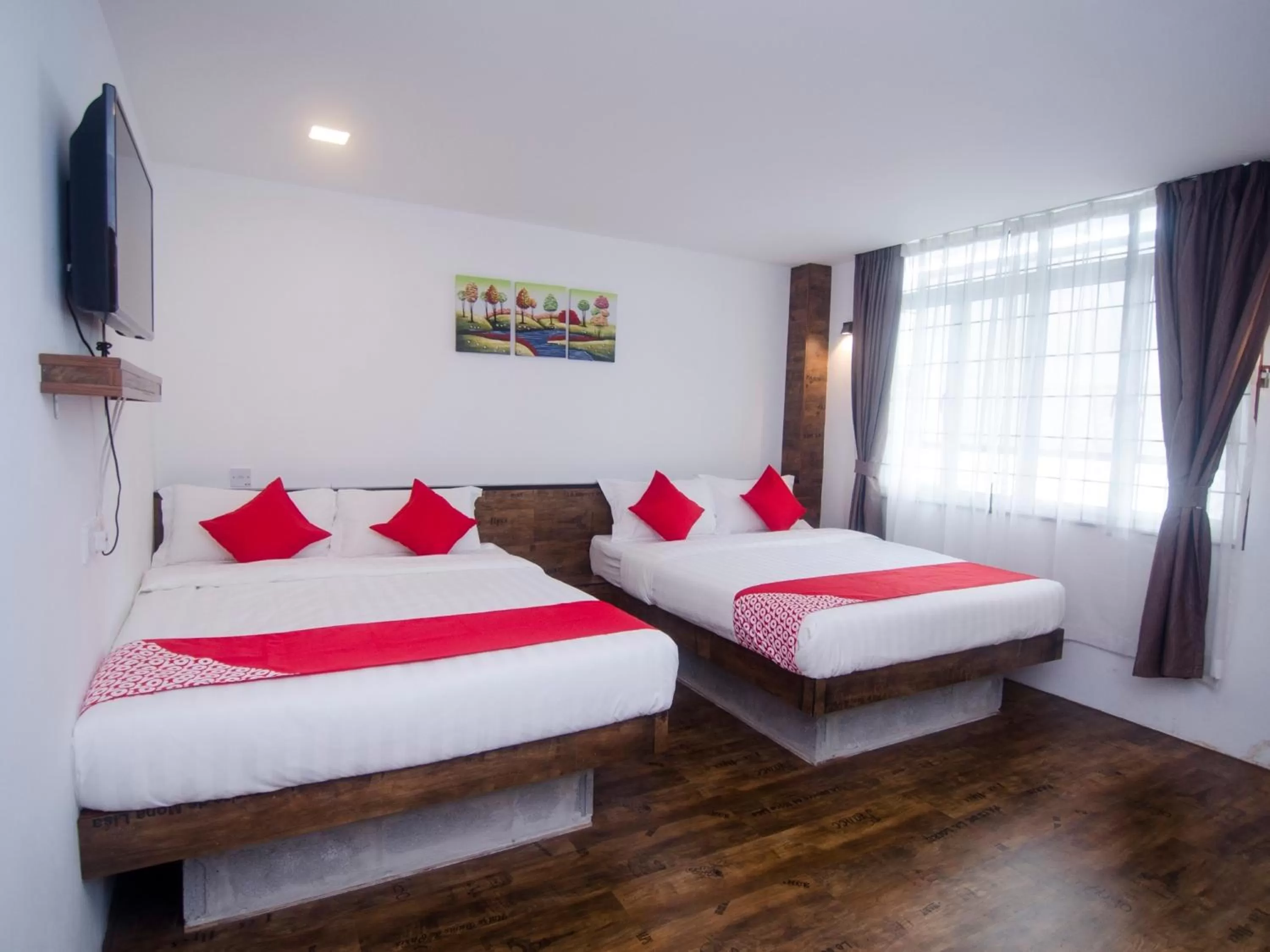 Bedroom, Bed in OYO 836 Mandurah Room & Cafe