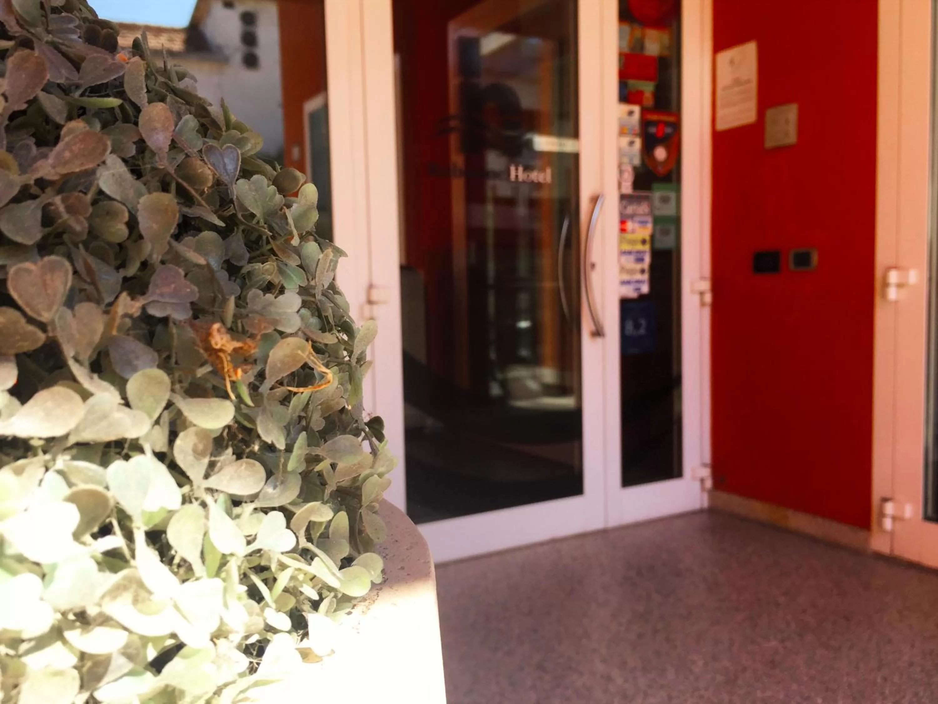 Facade/entrance in Hotel Rubicone
