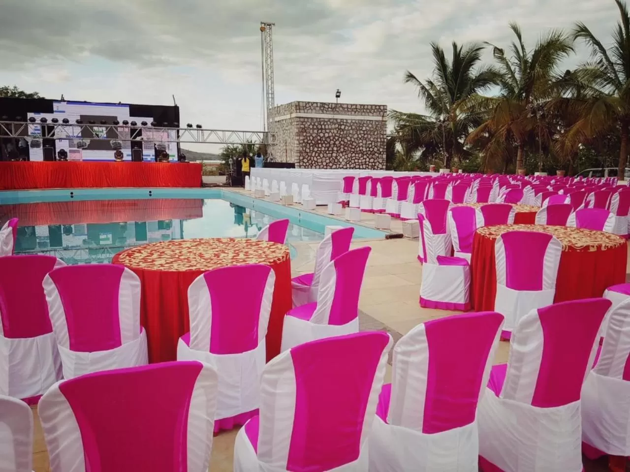 Banquet/Function facilities in Kanthi Resorts Badami