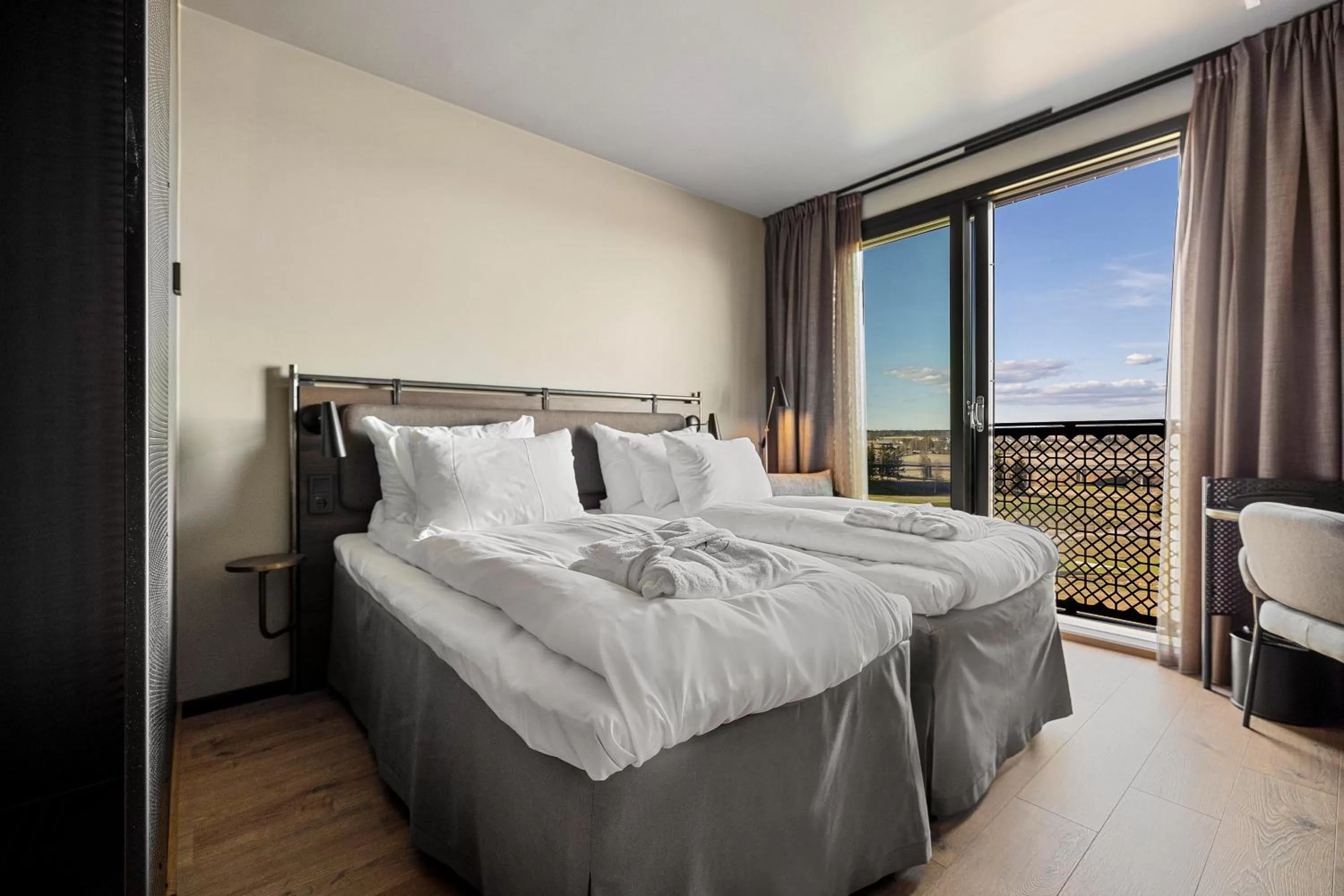 Bed in Lily Country Club