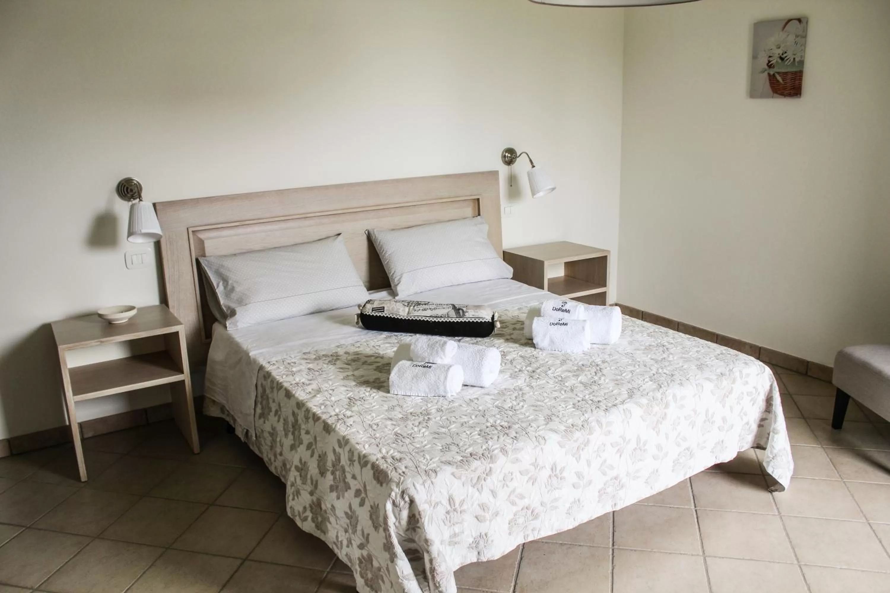 Bedroom, Bed in B&B al Doremi