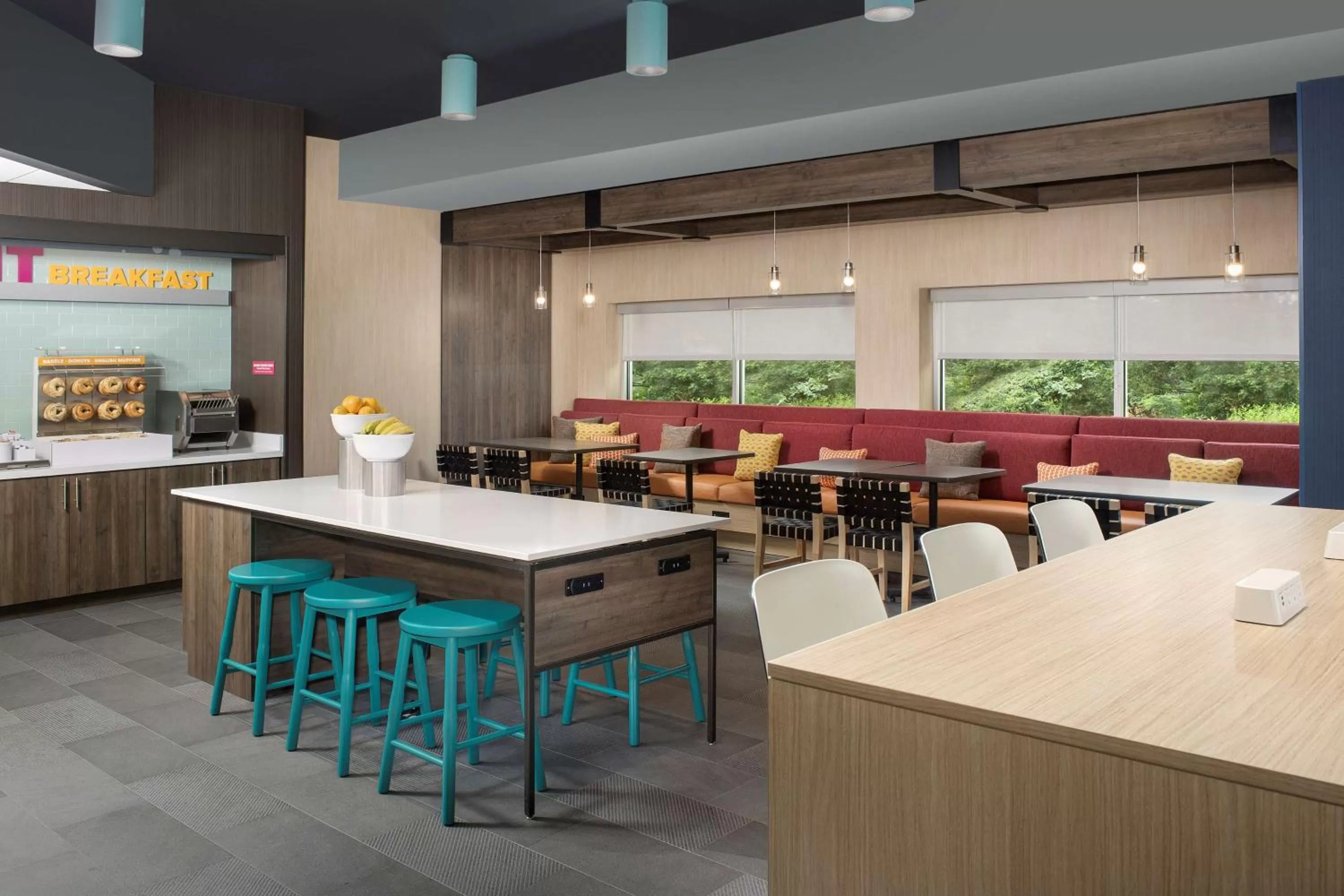 Breakfast in Tru By Hilton Charlotte Airport Lake Pointe