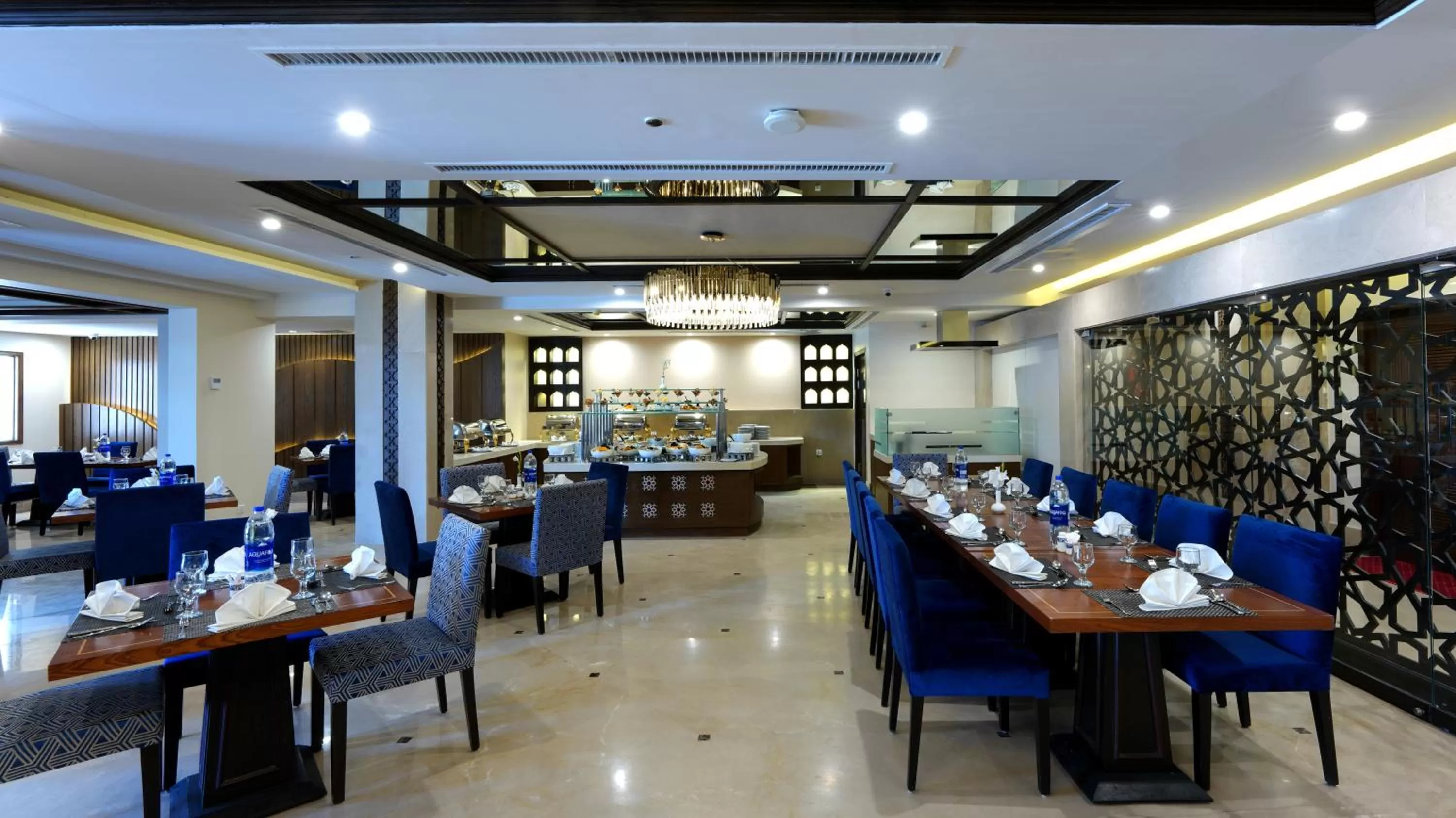 Restaurant/places to eat in Ramada by Wyndham Lahore Gulberg II
