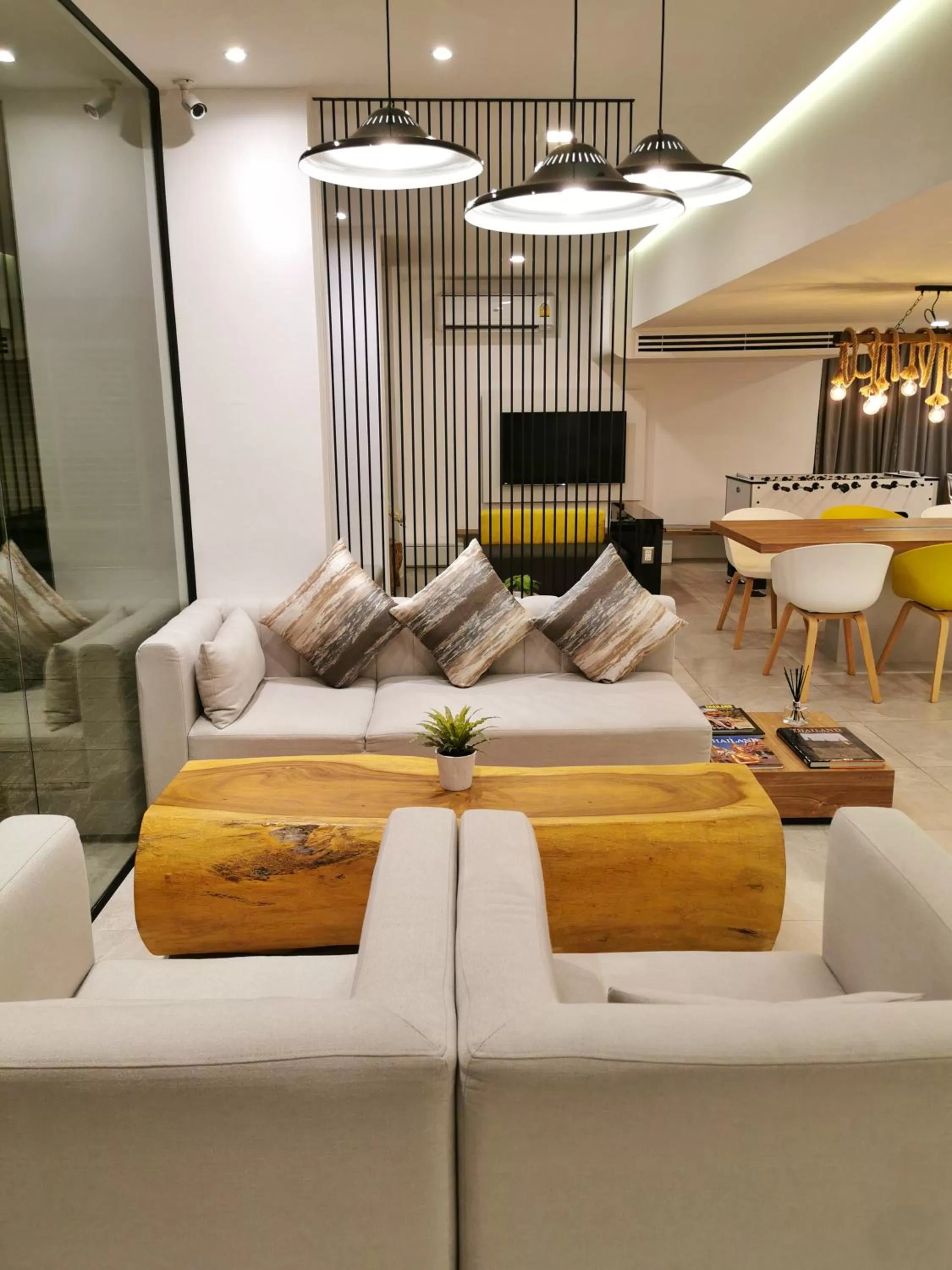 Lobby or reception in Benviar Tonson Residence