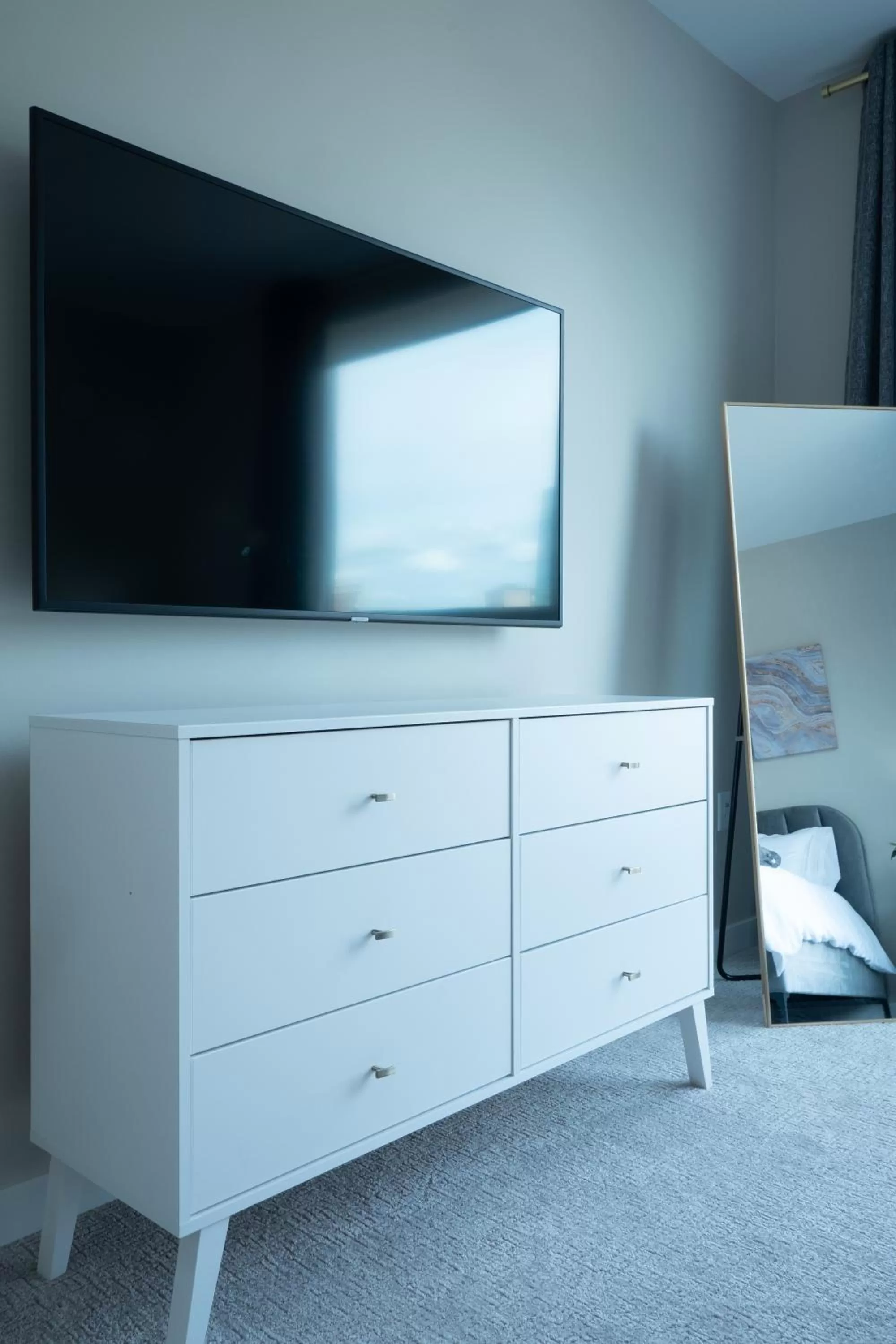 TV and multimedia, Bed in Luxury Furnished Apartments by Hyatus Downtown at Yale
