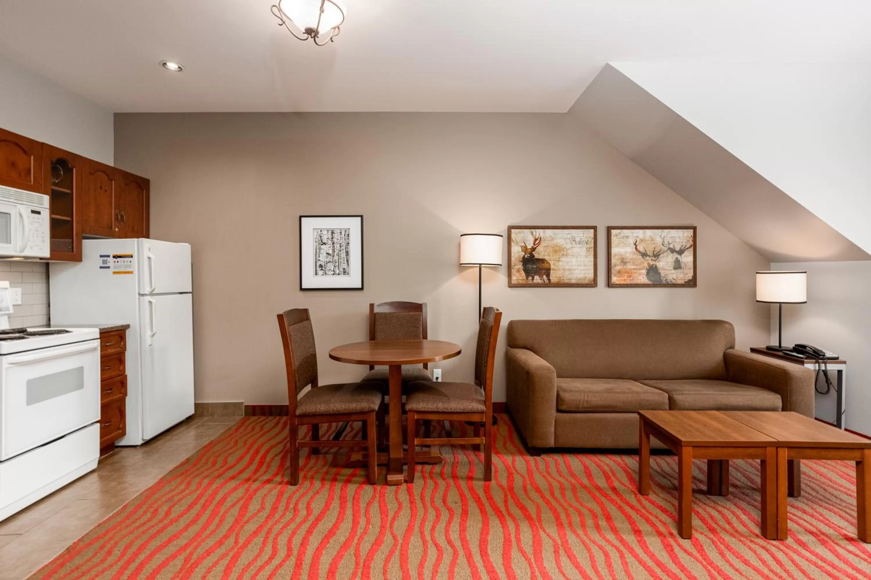 Dining Area in La Tour des Voyageurs II