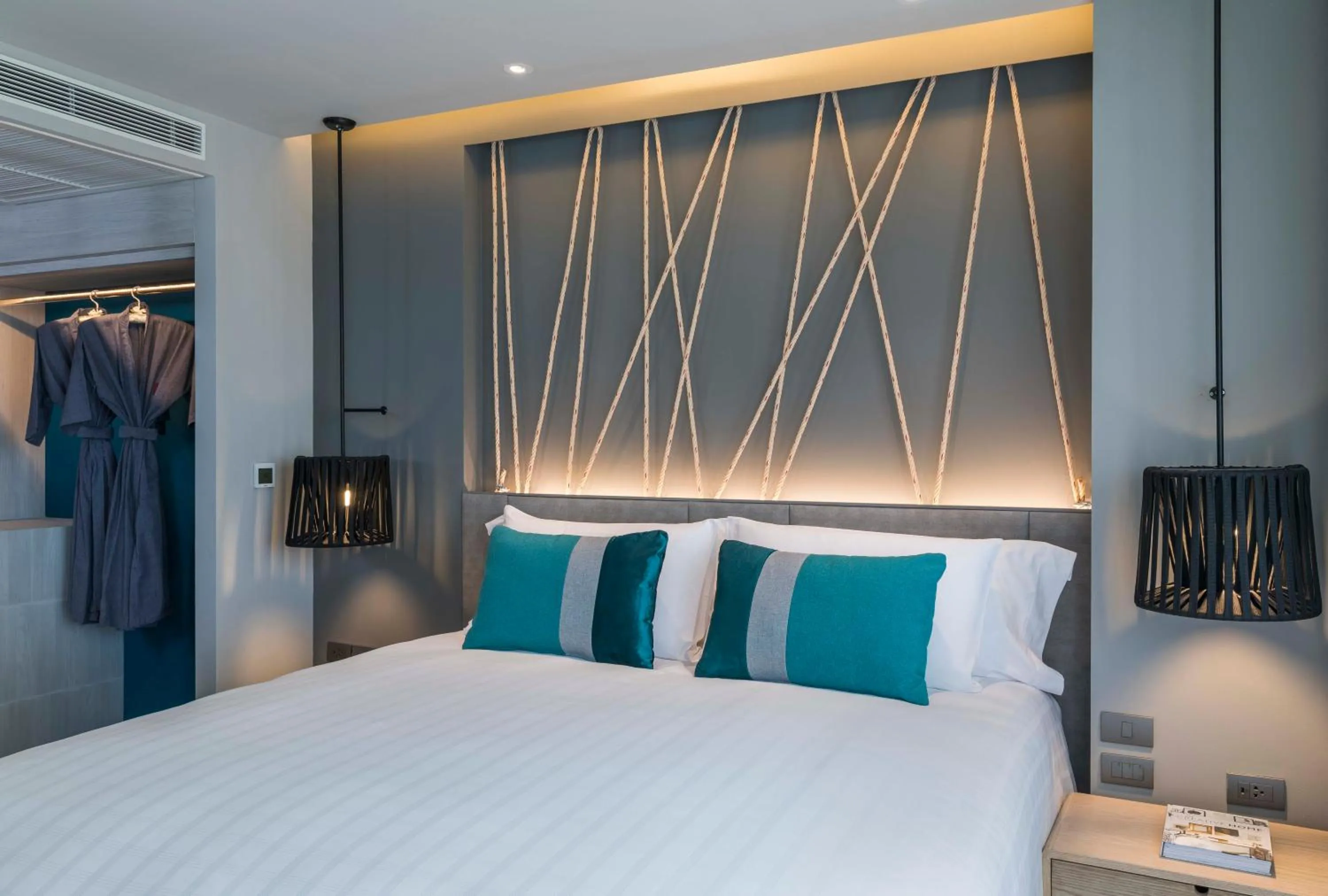 Bed in U Jomtien Pattaya