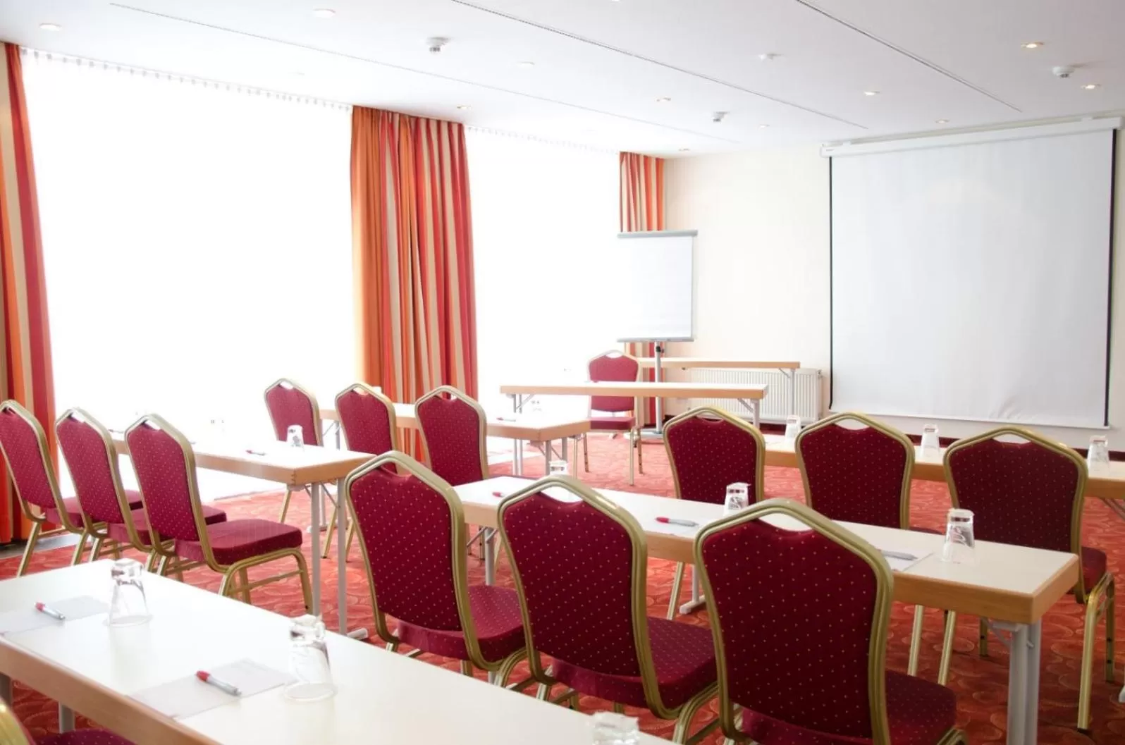 Business facilities in Mercure Hotel Plaza Magdeburg