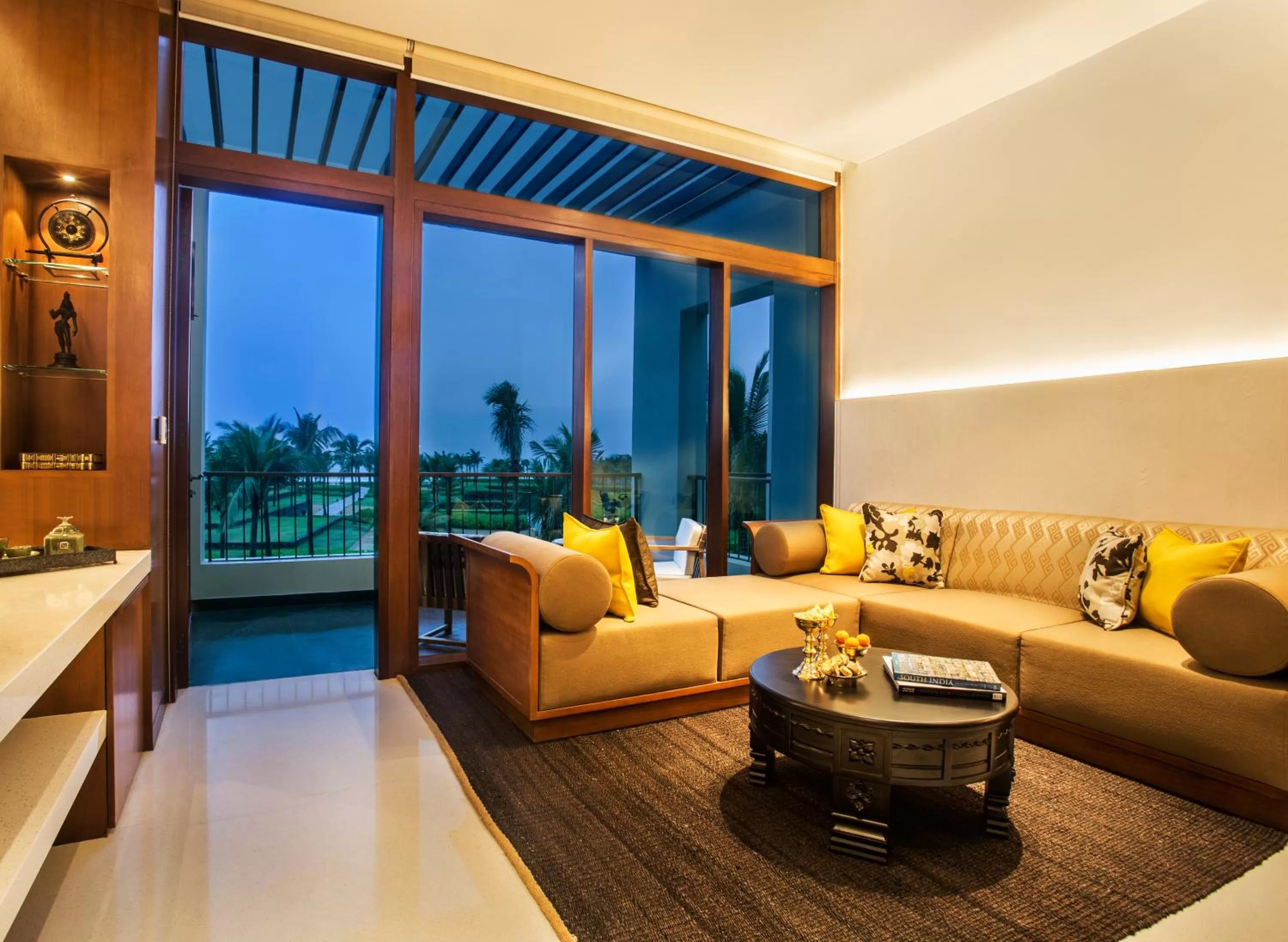 Living room in InterContinental Chennai Mahabalipuram Resort by IHG