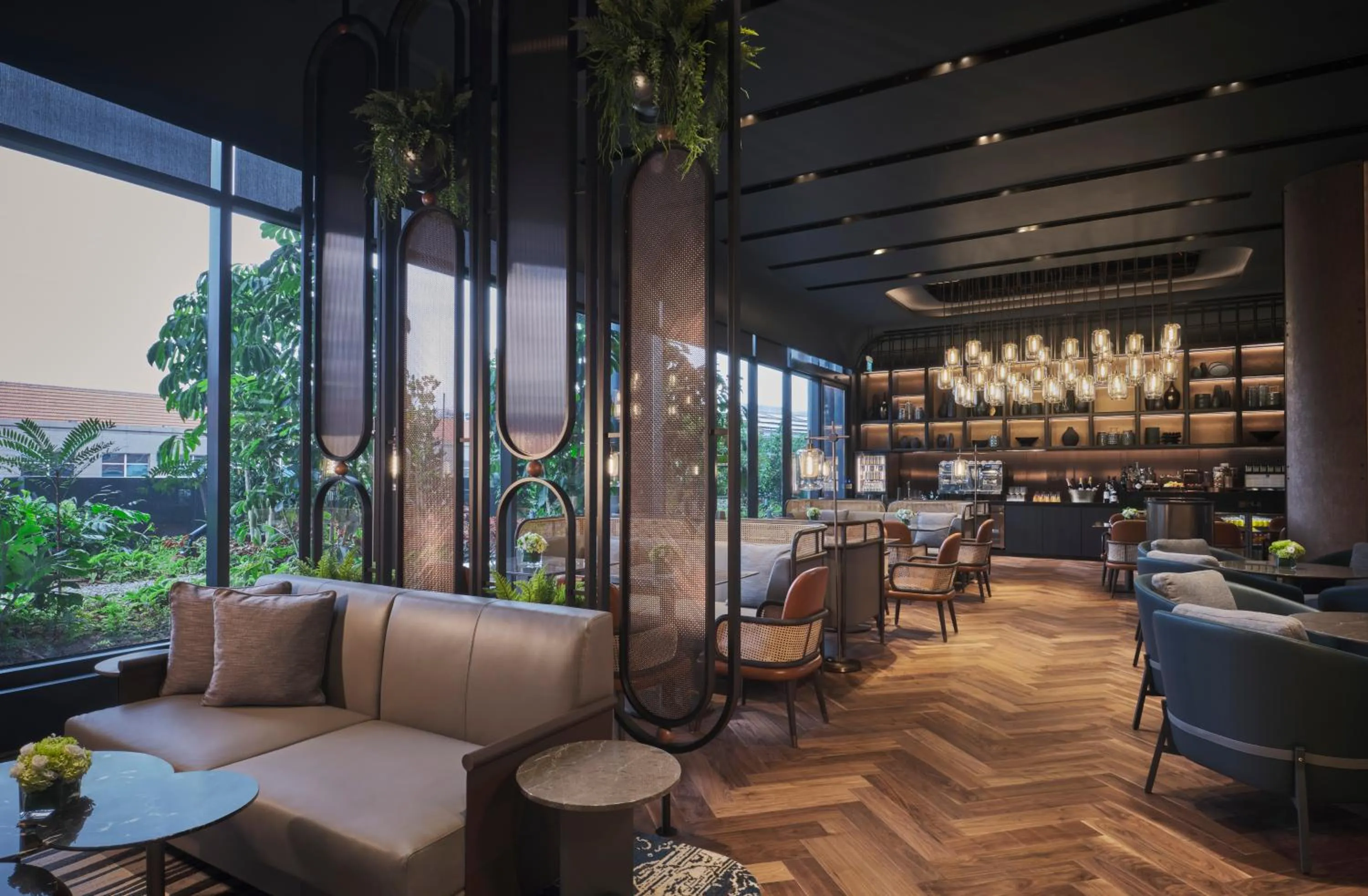 Lounge or bar in Pullman Singapore Hill Street