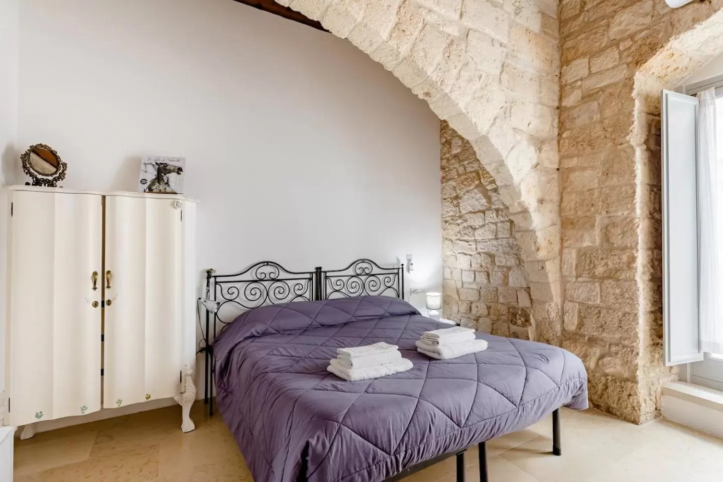 Bed in Il Mulino di Amleto - Bed and Breakfast letterario