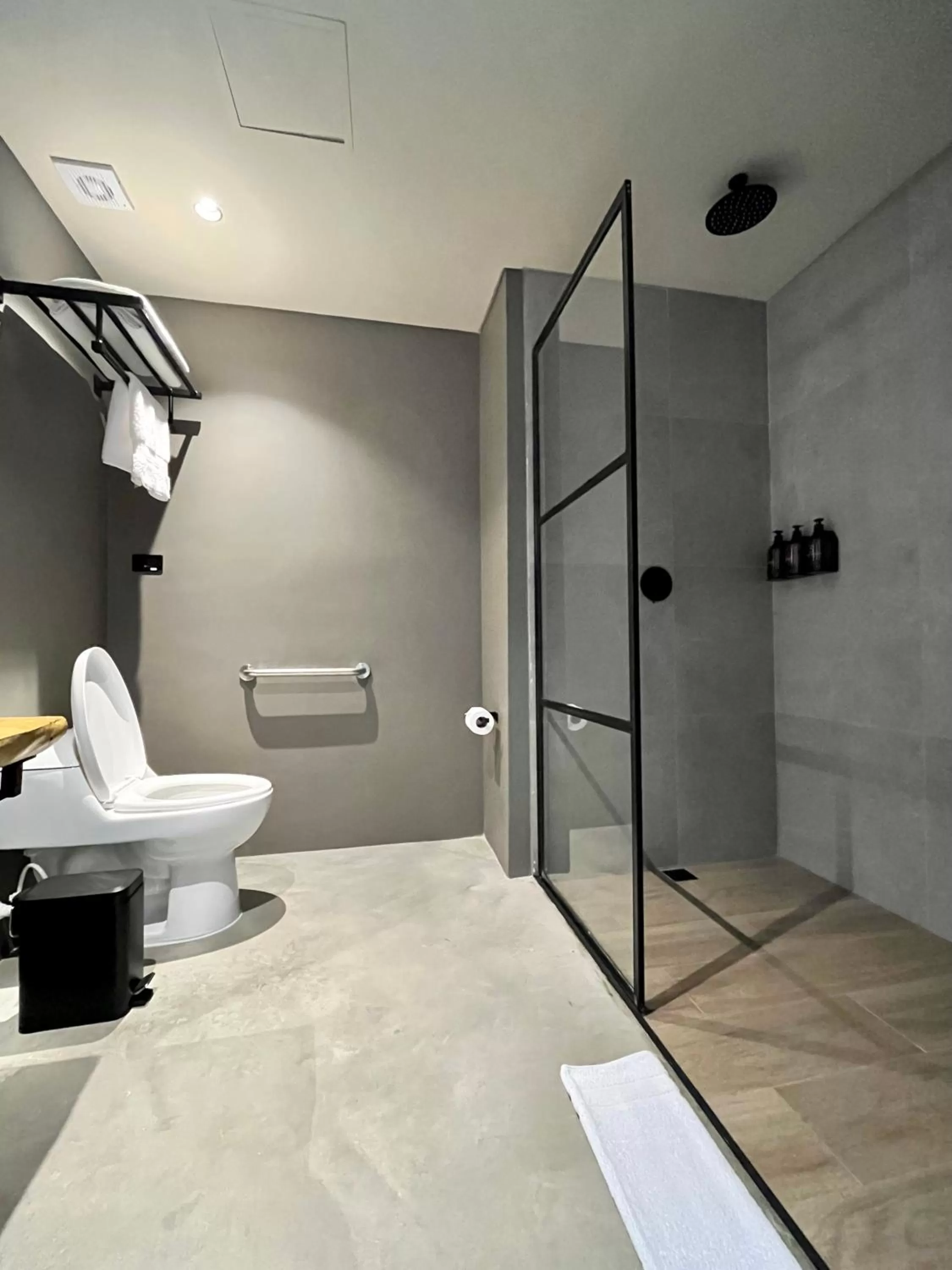 Bathroom in Beminimal Hotel
