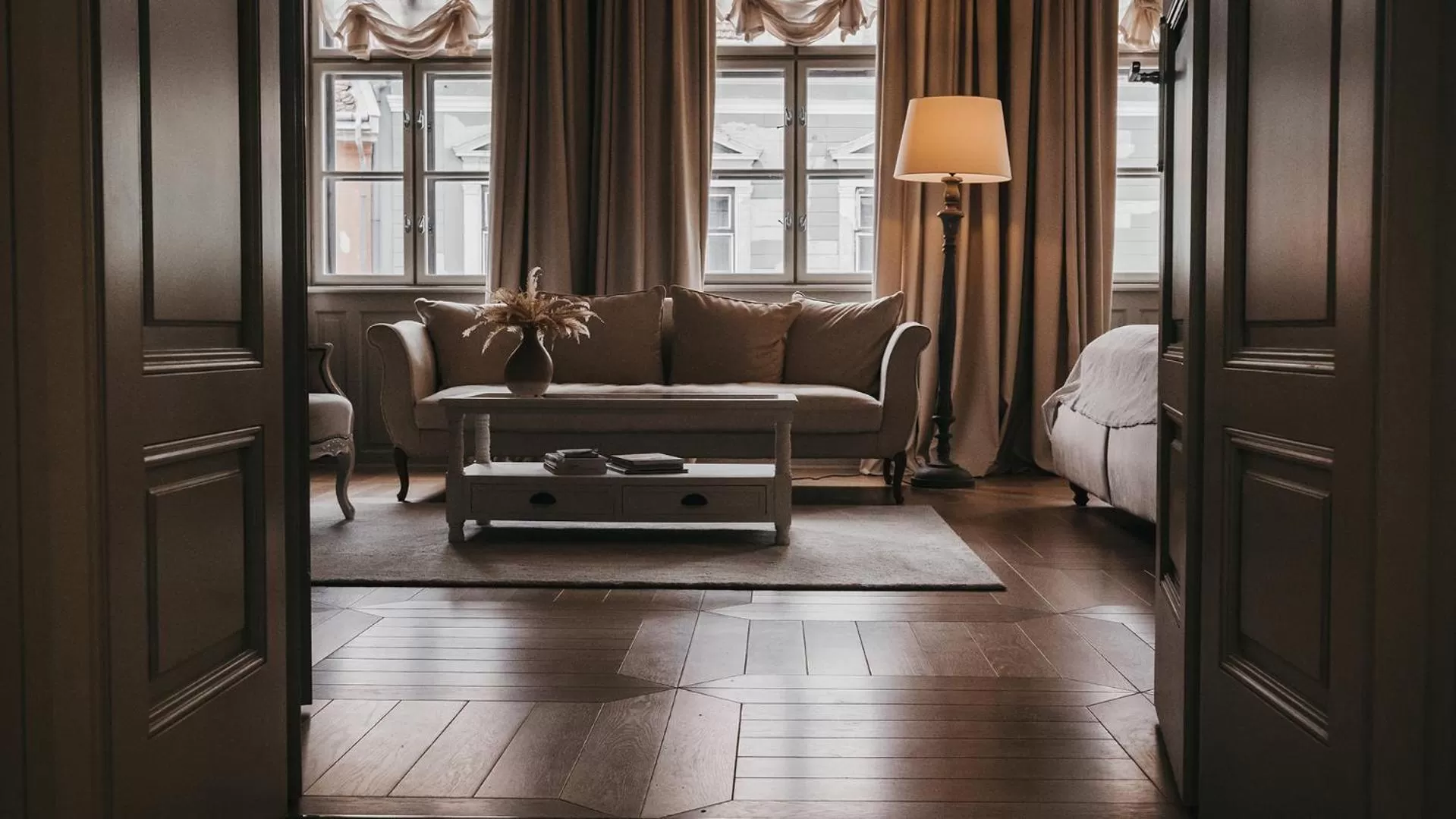 Bed in Room42 - Suites & Apartments