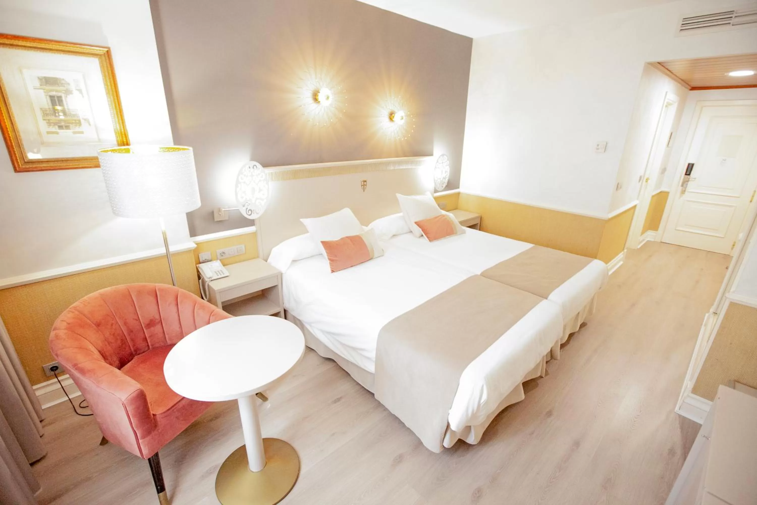 Bed in Hotel Alfonso VIII