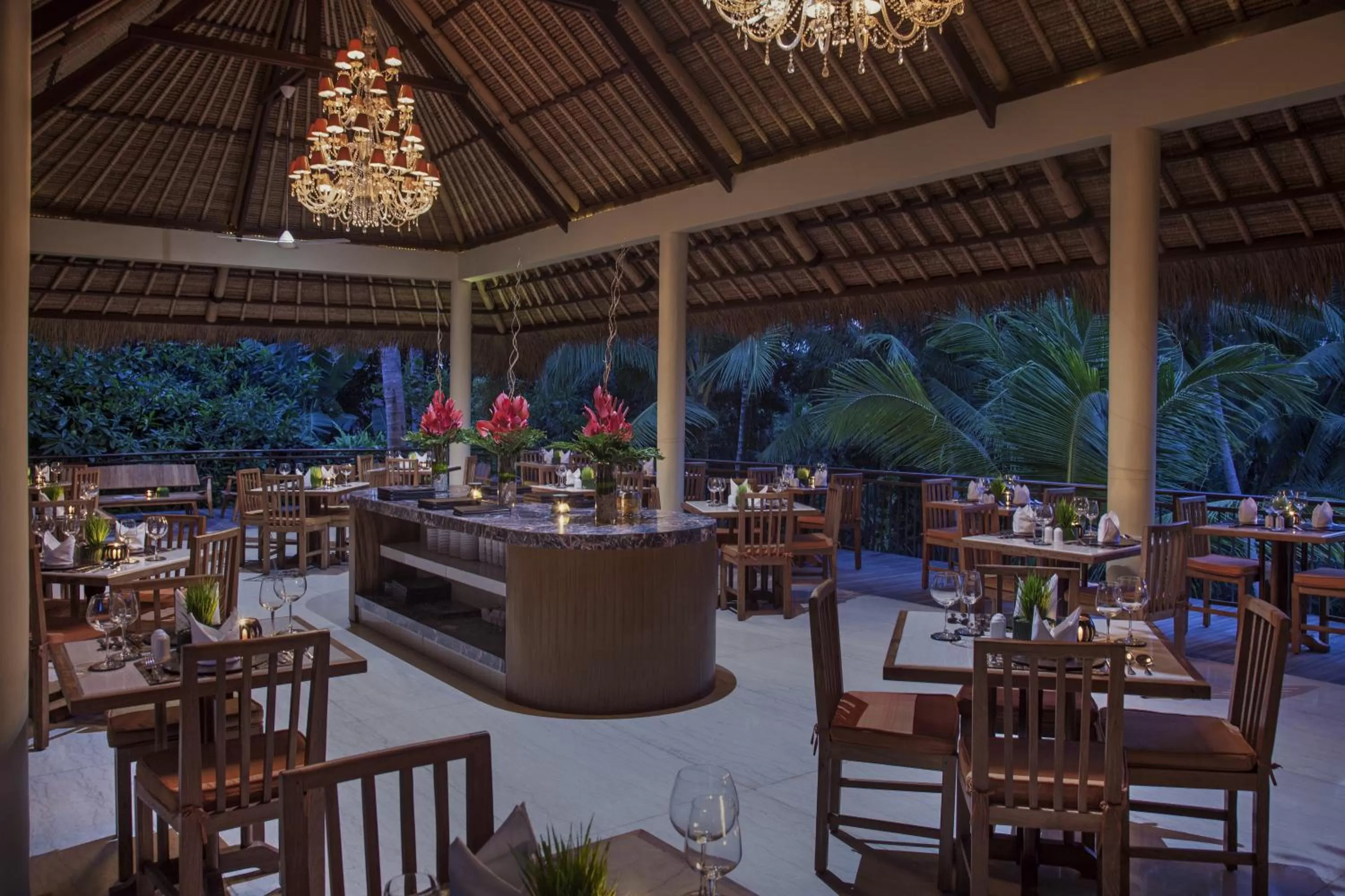 Restaurant/places to eat in Komaneka at Rasa Sayang Ubud