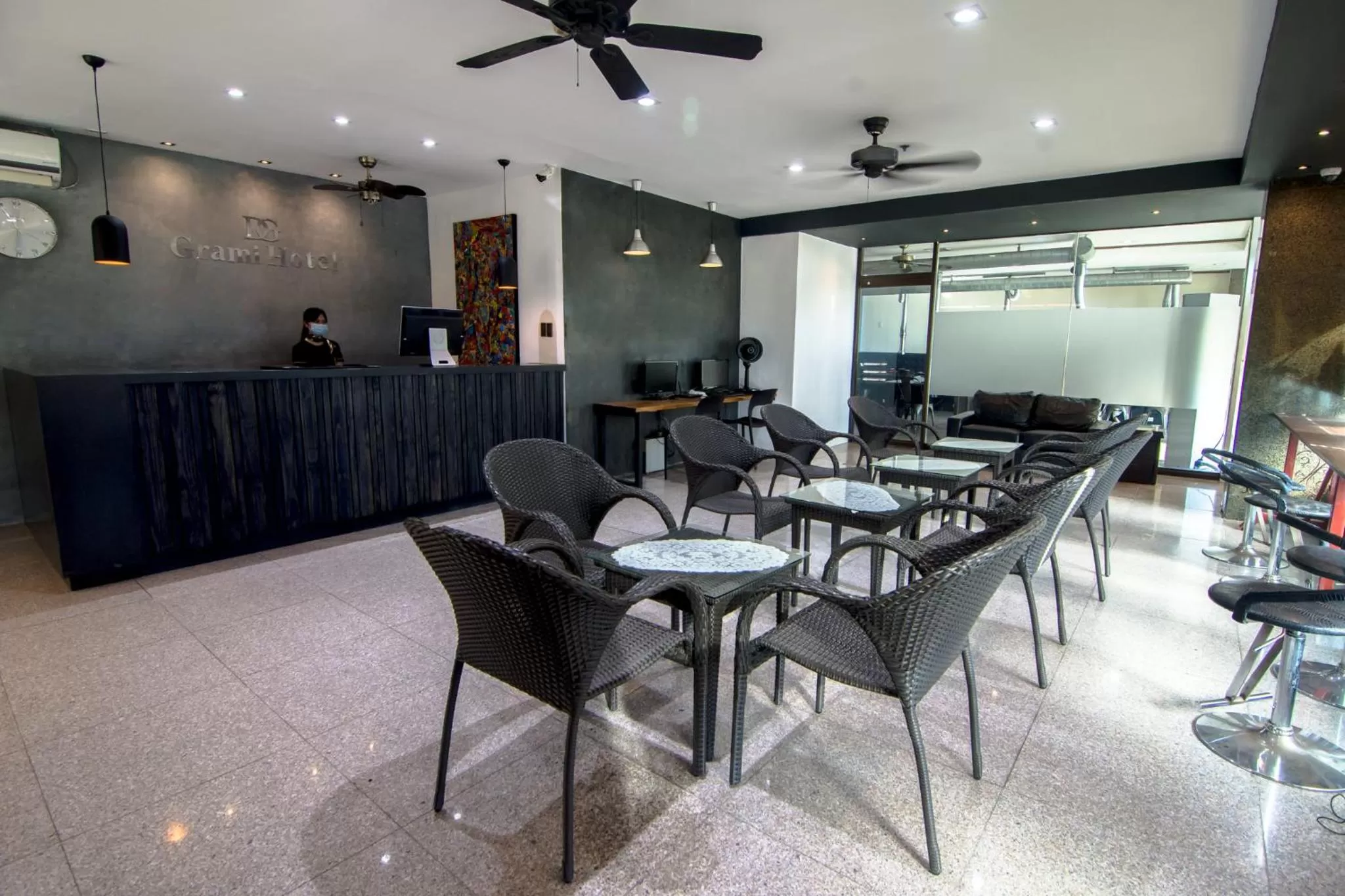 Lobby or reception in DG Grami Hotel